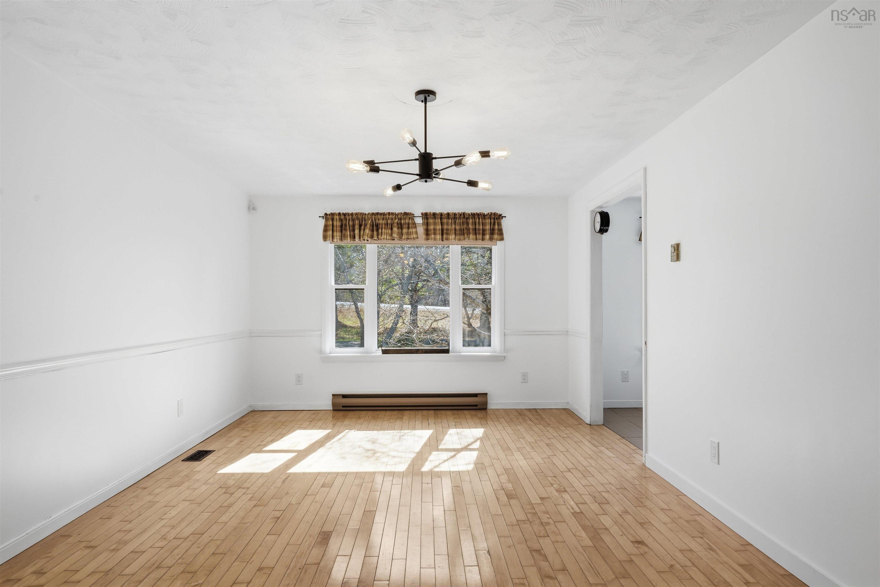 $653,000.00: 330 Gabriel Road, Falmouth