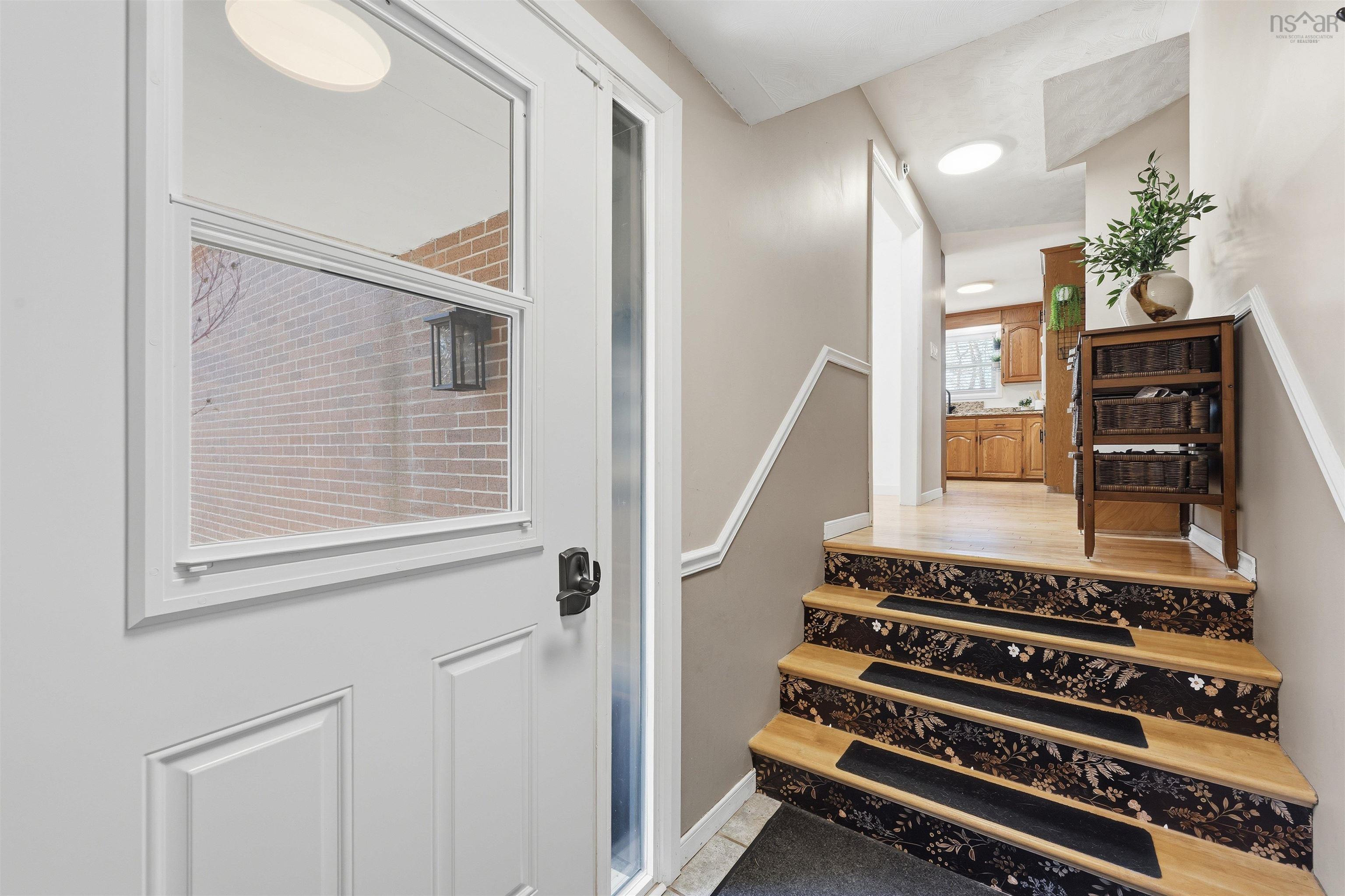 $653,000.00: 330 Gabriel Road, Falmouth