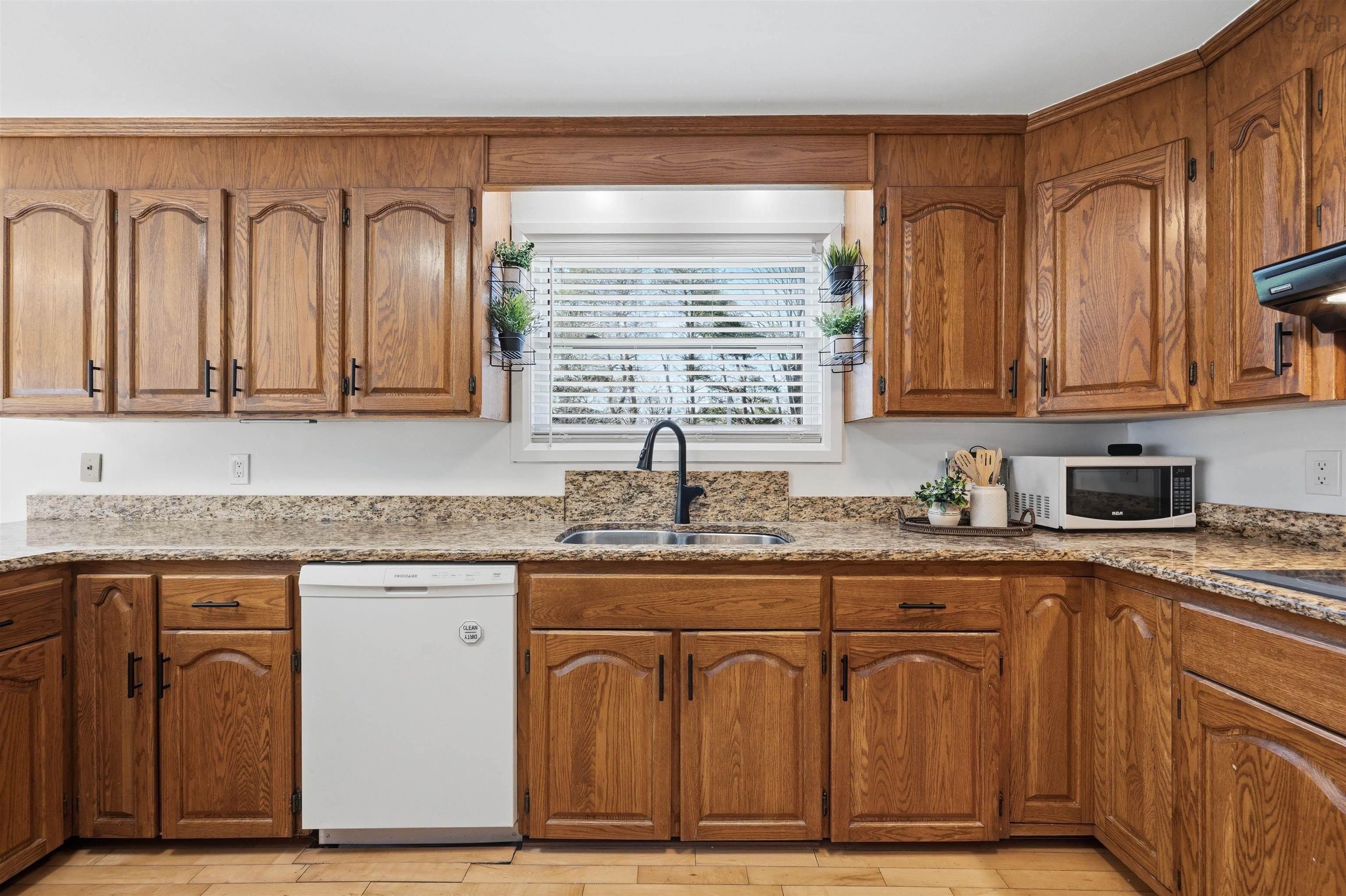 $653,000.00: 330 Gabriel Road, Falmouth