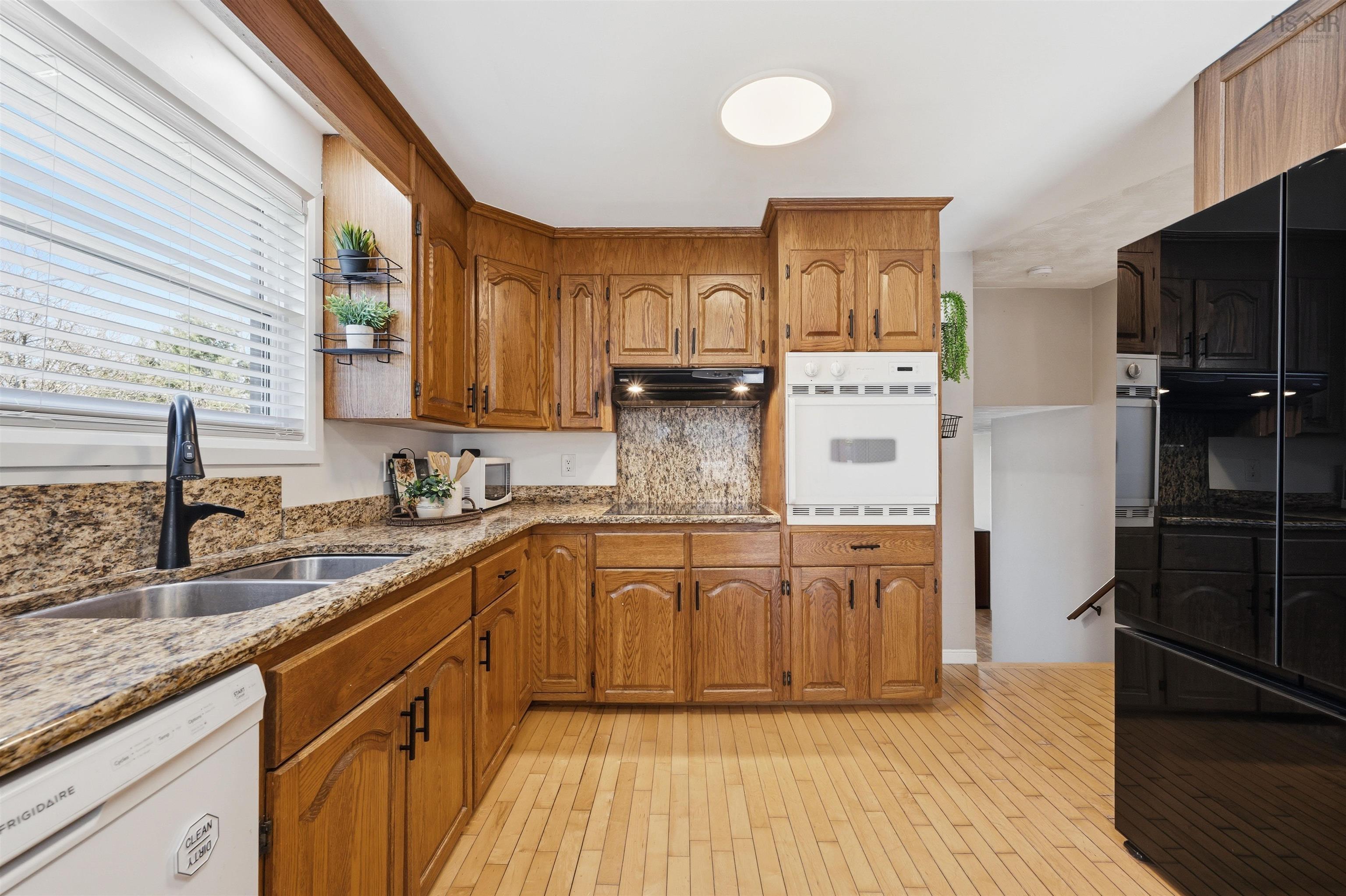 $653,000.00: 330 Gabriel Road, Falmouth