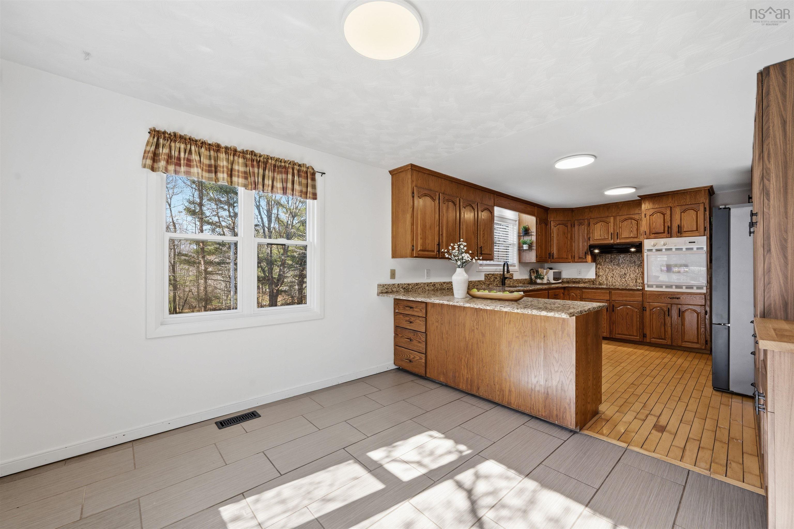 $653,000.00: 330 Gabriel Road, Falmouth