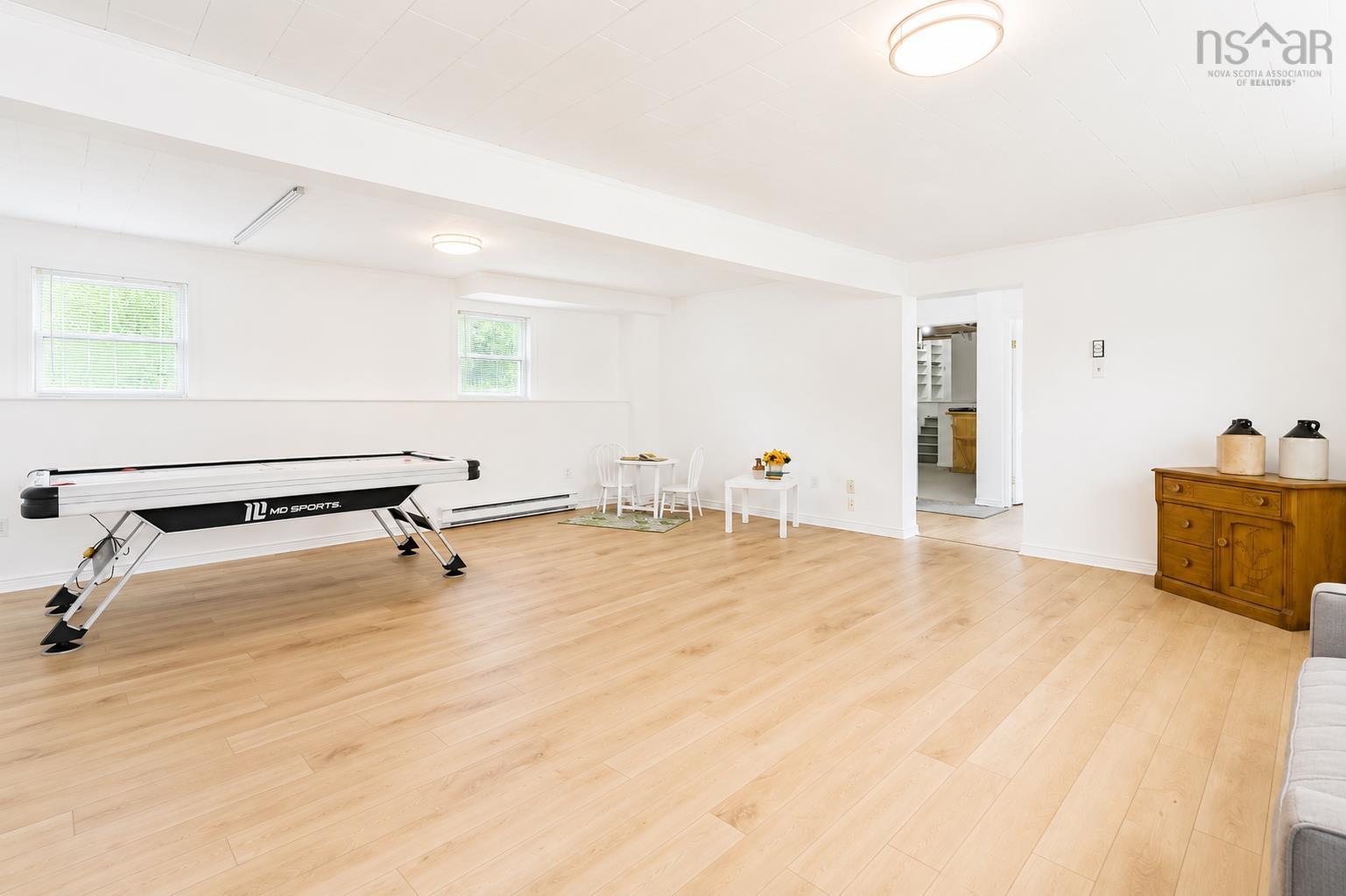 $499,900.00: 1030 Club Crescent ,New Minas, New Minas