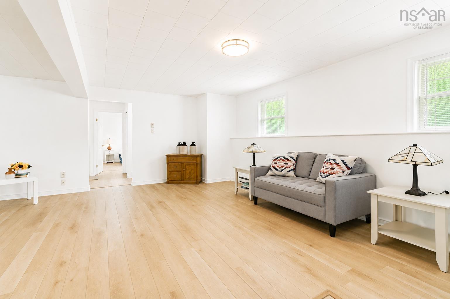 $499,900.00: 1030 Club Crescent ,New Minas, New Minas