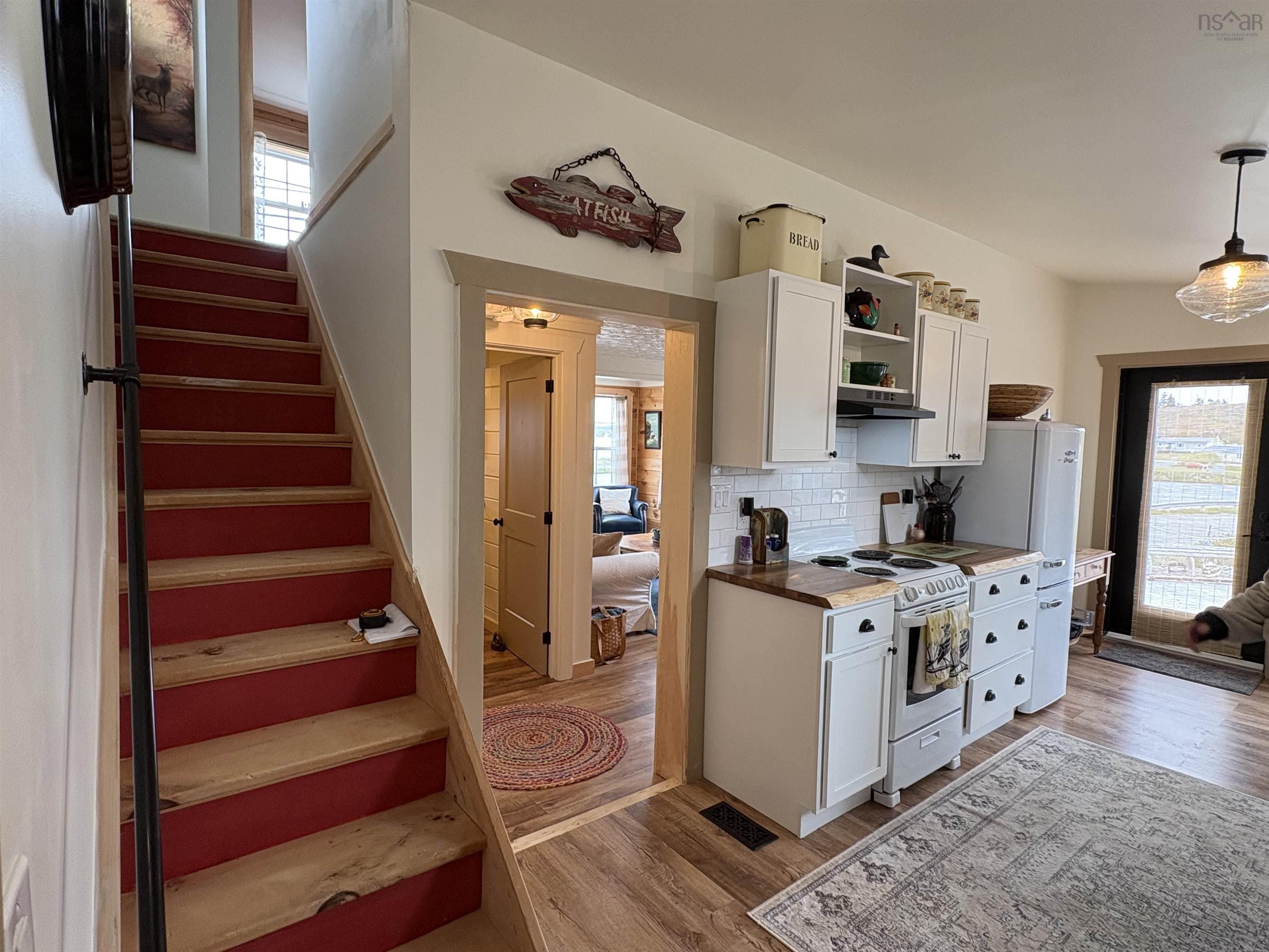 $249,900.00: 379 South Side Petit De Grat Road, Alderney Point