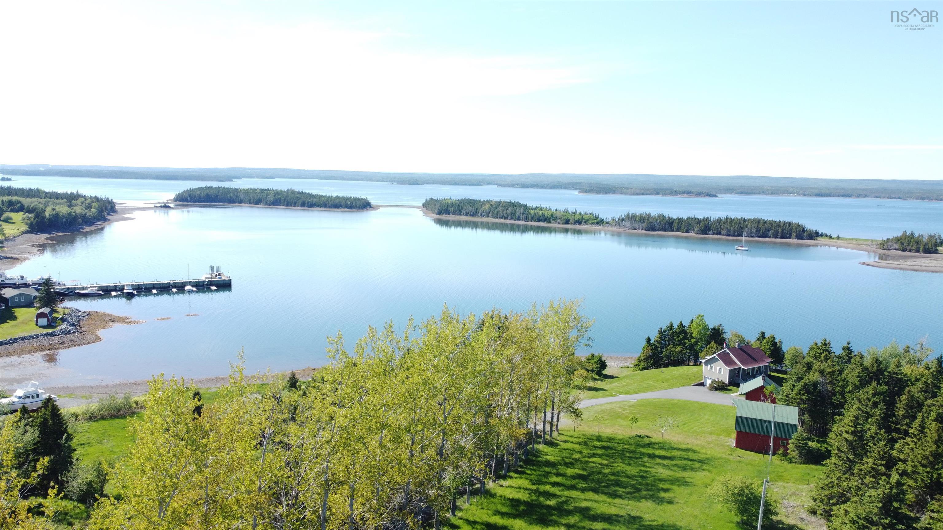$950,000.00: 11 Cap La Ronde, D