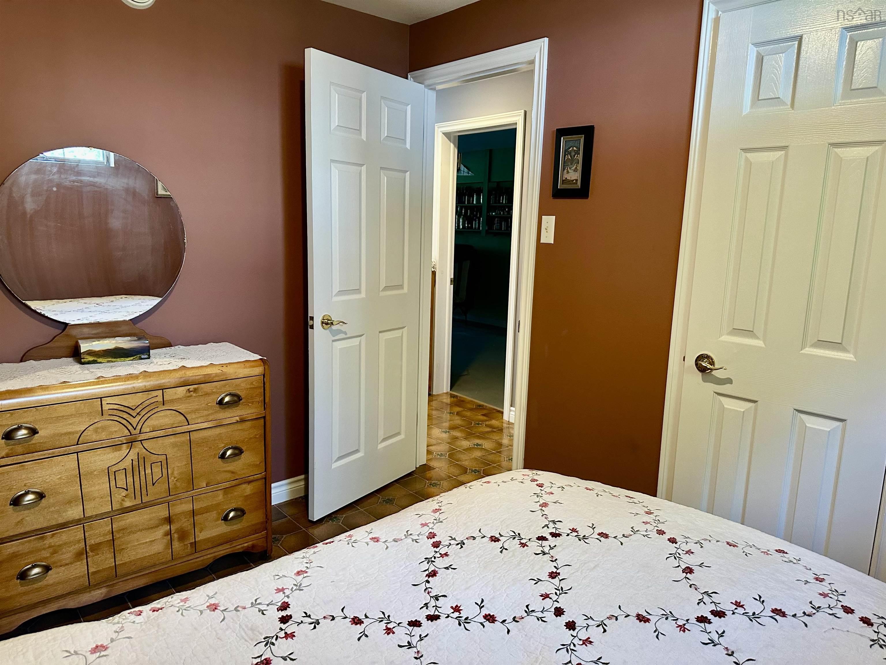 $950,000.00: 11 Cap La Ronde, D