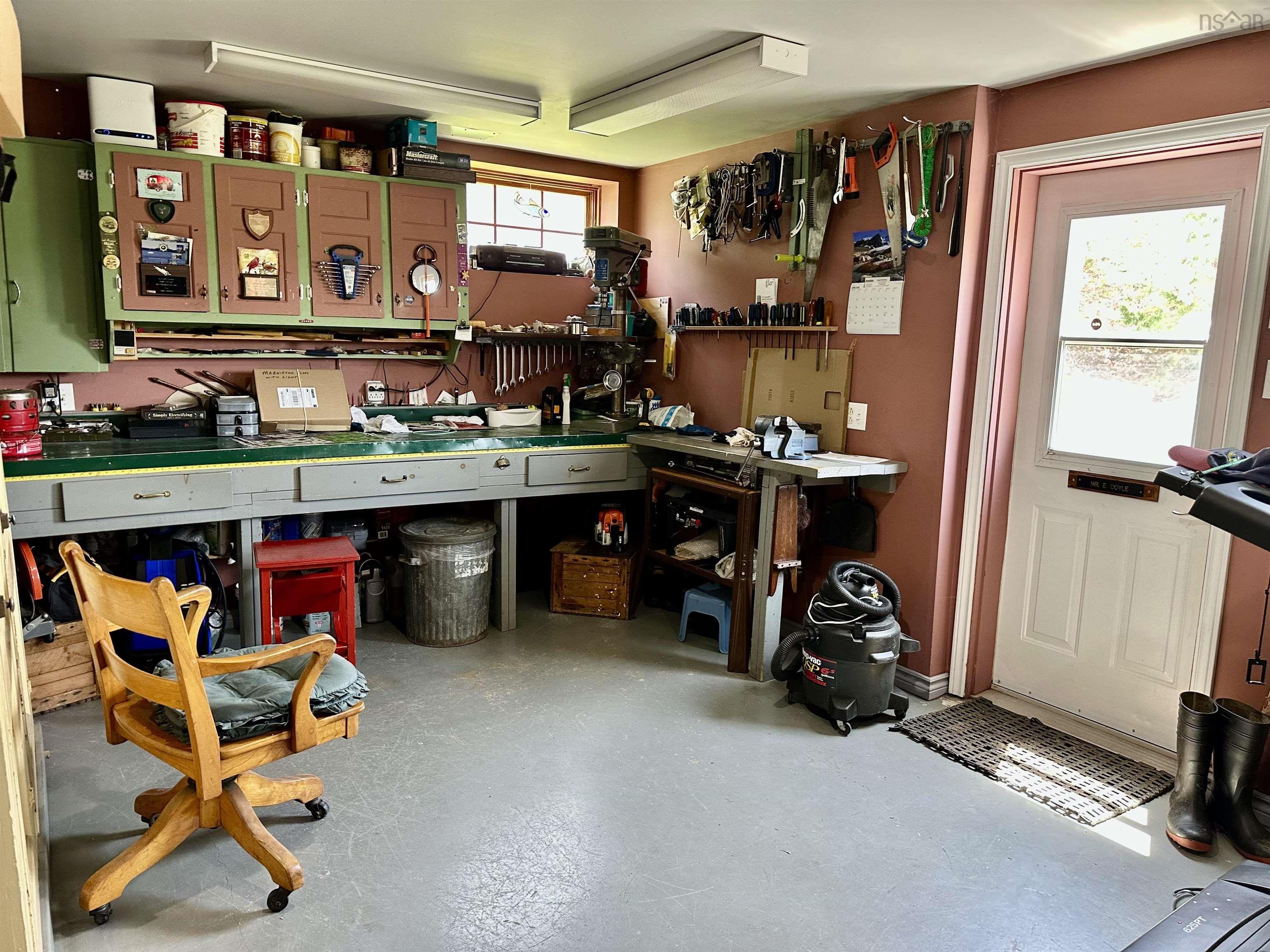 $950,000.00: 11 Cap La Ronde, D