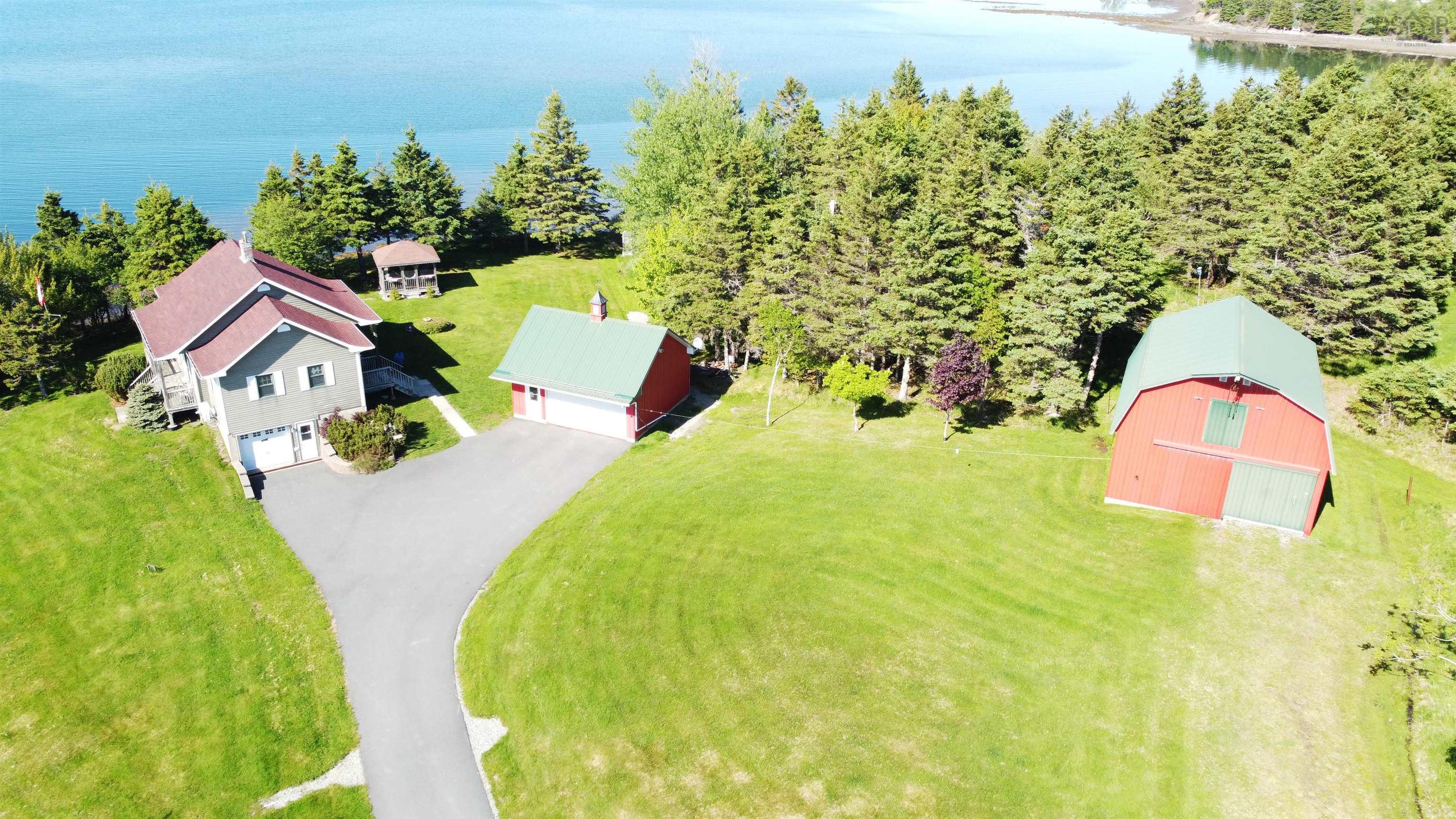 $950,000.00: 11 Cap La Ronde, D