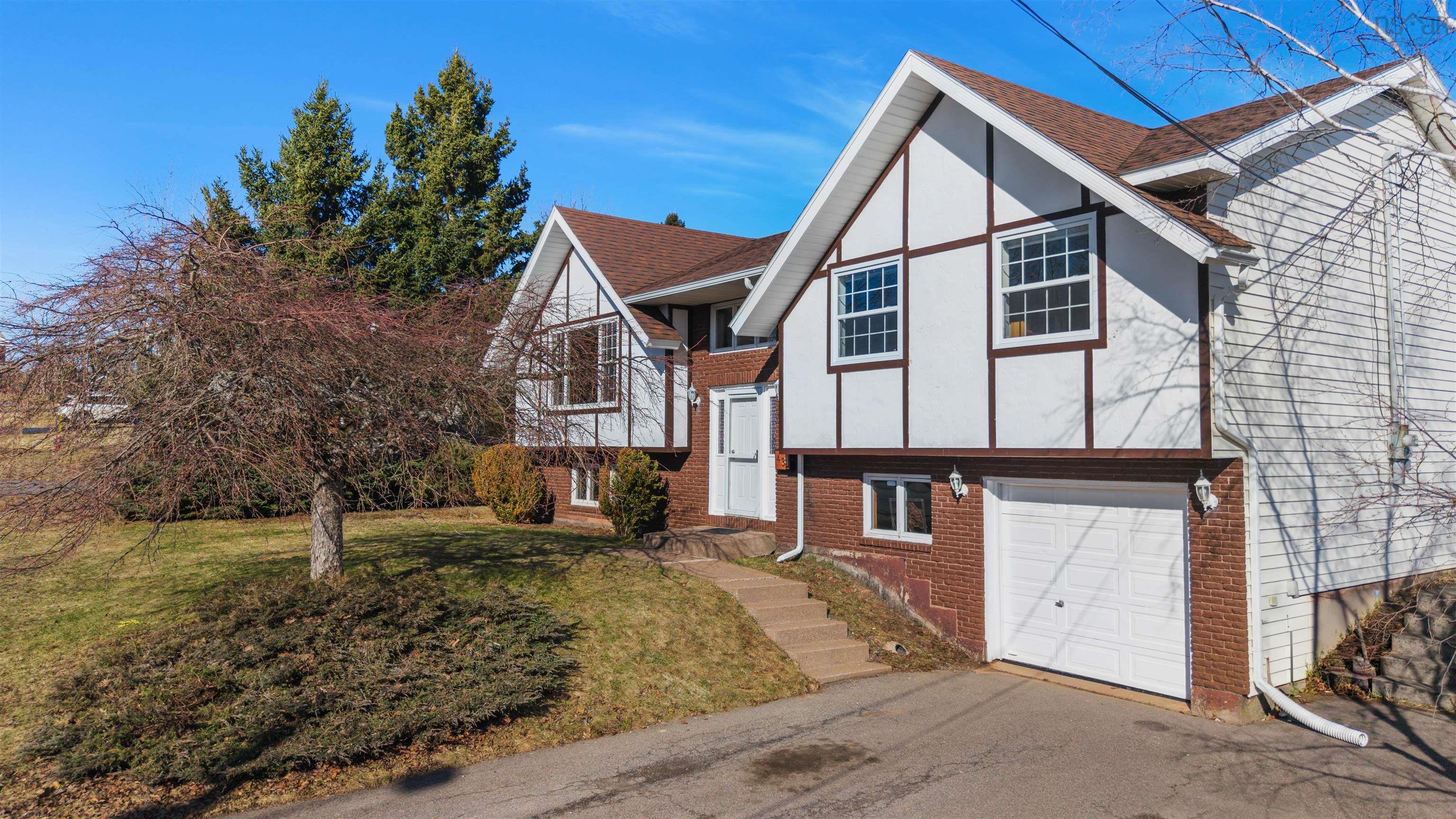 $429,900.00: 43 Kestral Ridge, New Glasgow