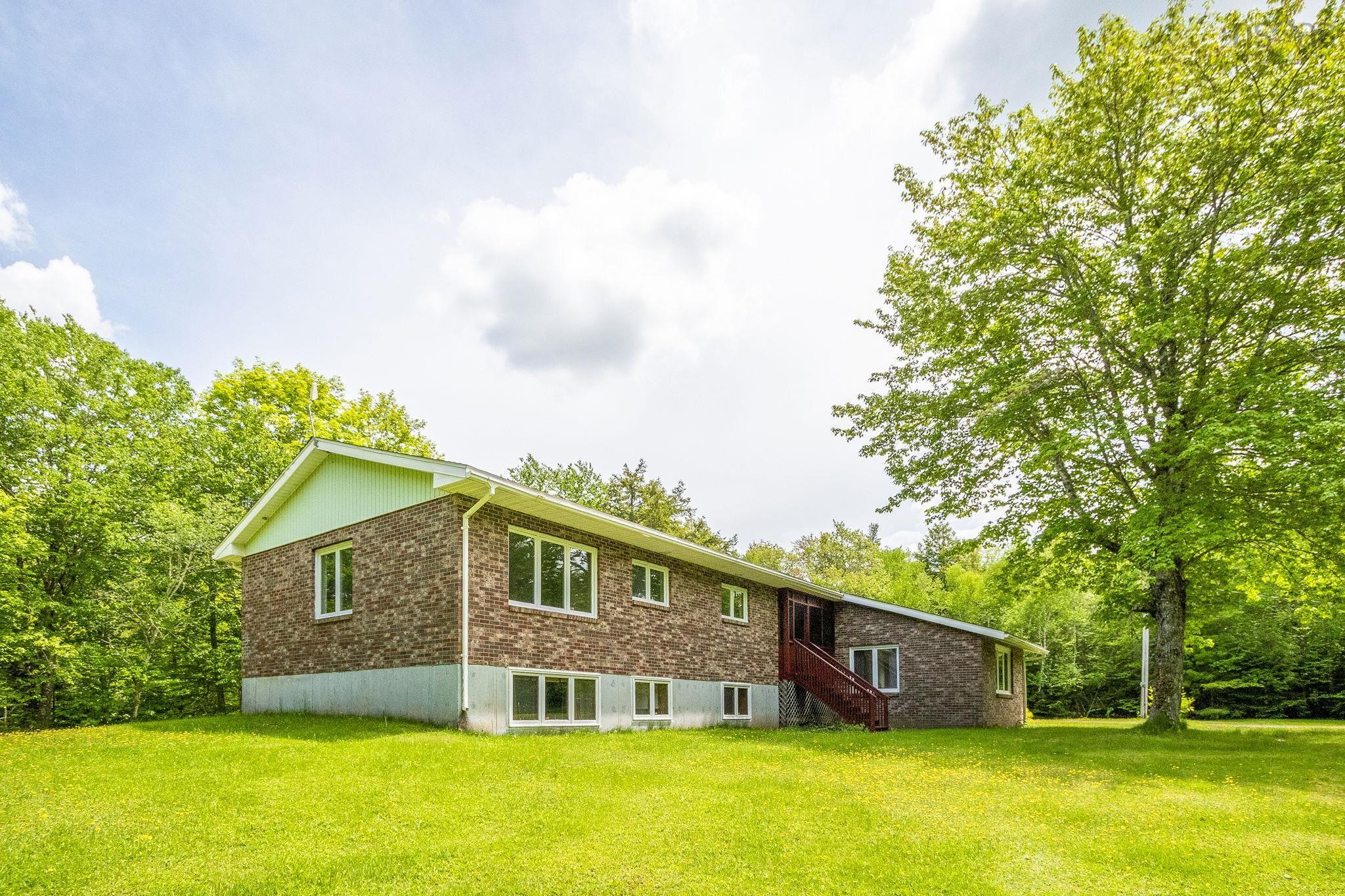 $399,000.00: 3268 East River East Side Road, Churchville