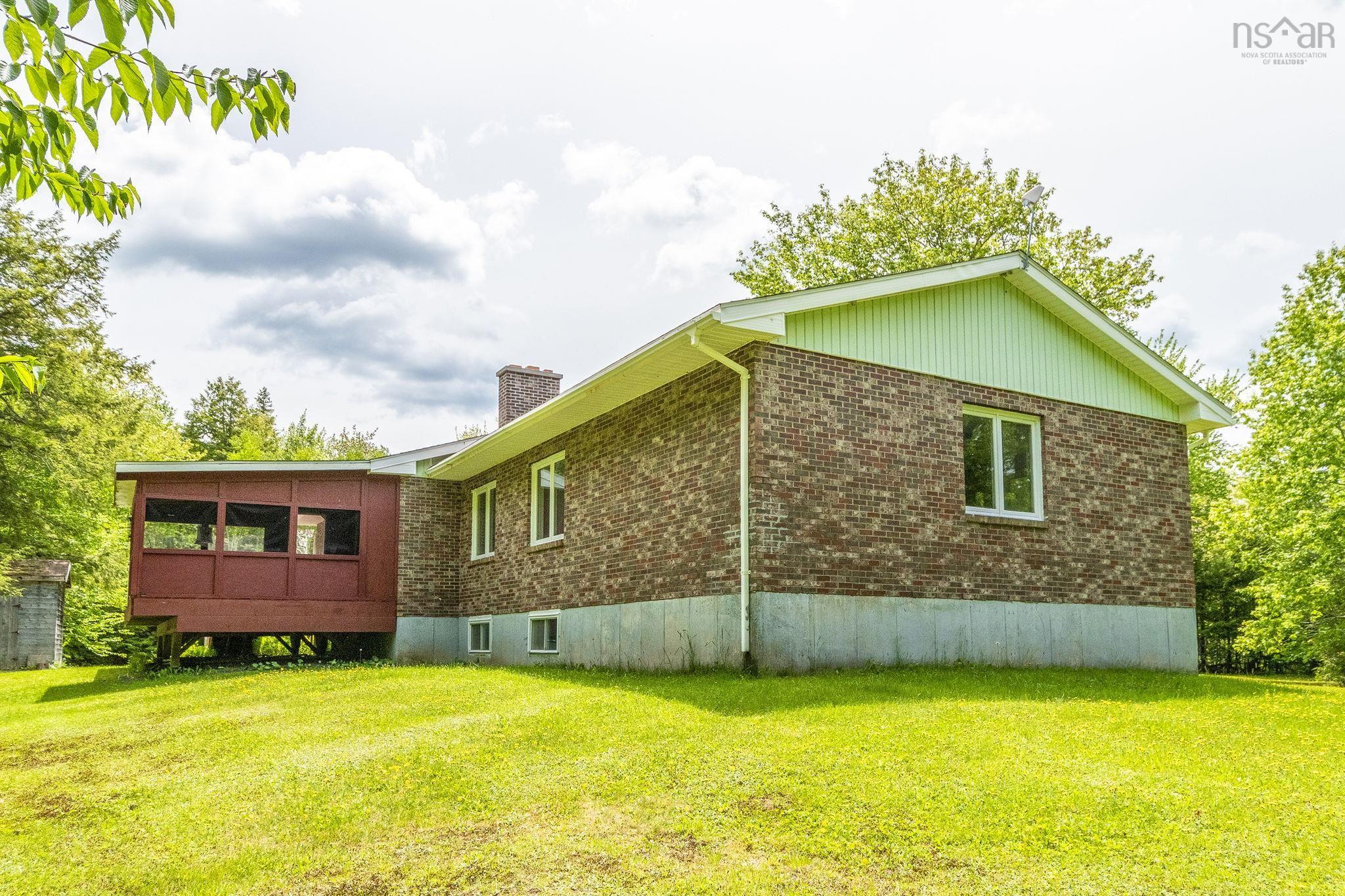 $399,000.00: 3268 East River East Side Road, Churchville