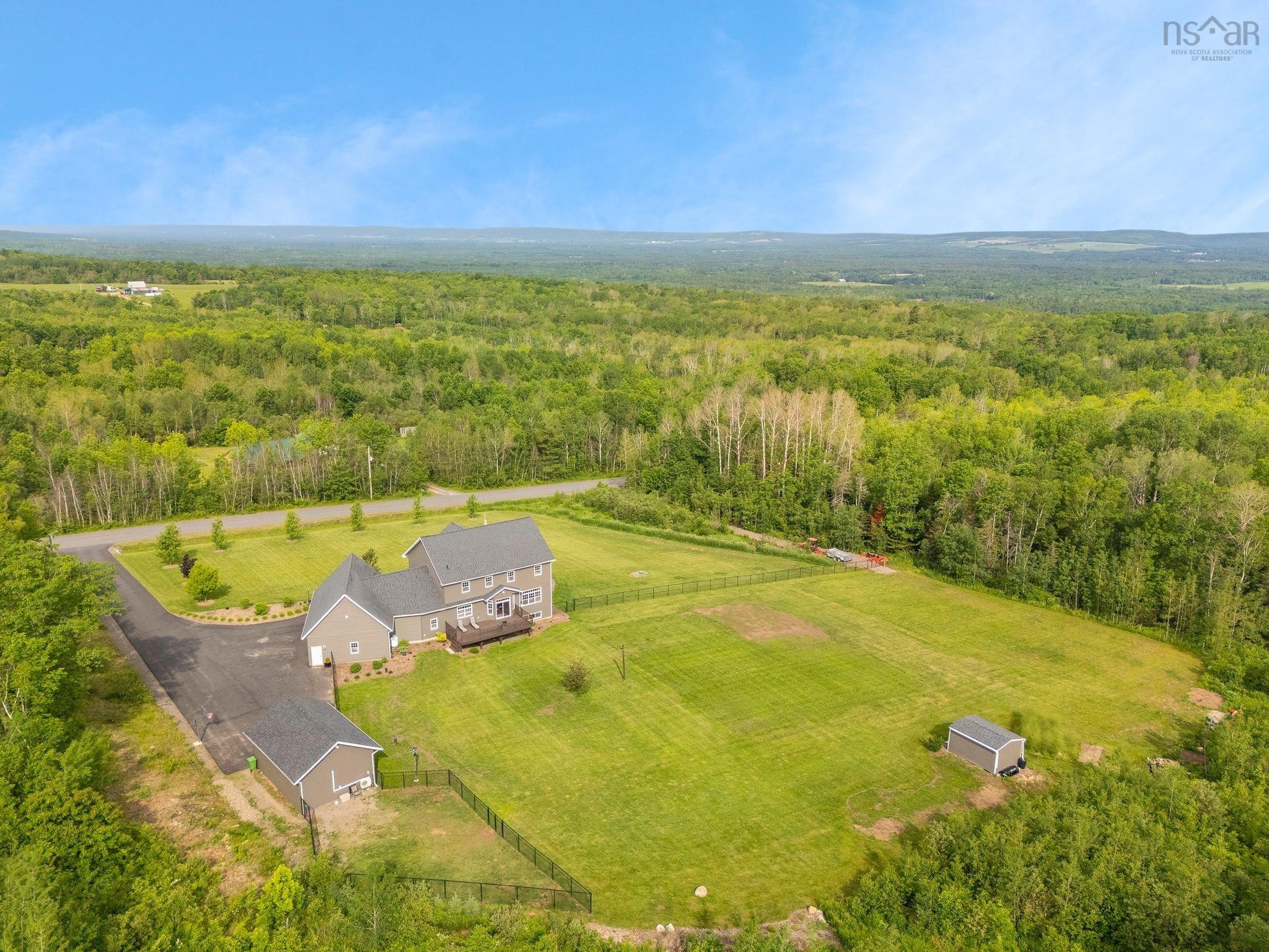 $1,095,000.00: 284 Tremont Mountain Road, South Tremont