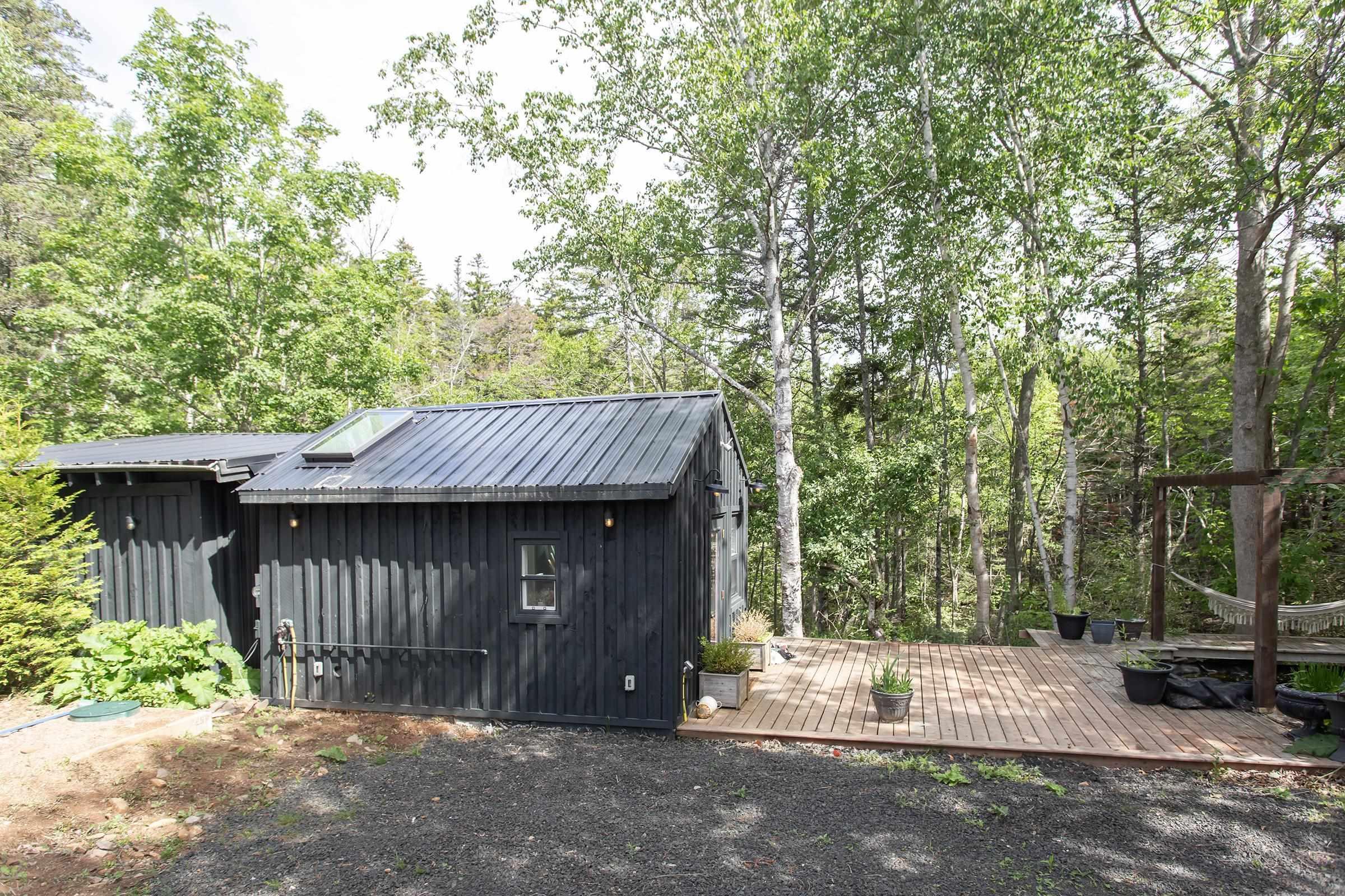 $247,500.00: 11085 Shore Road, Outram