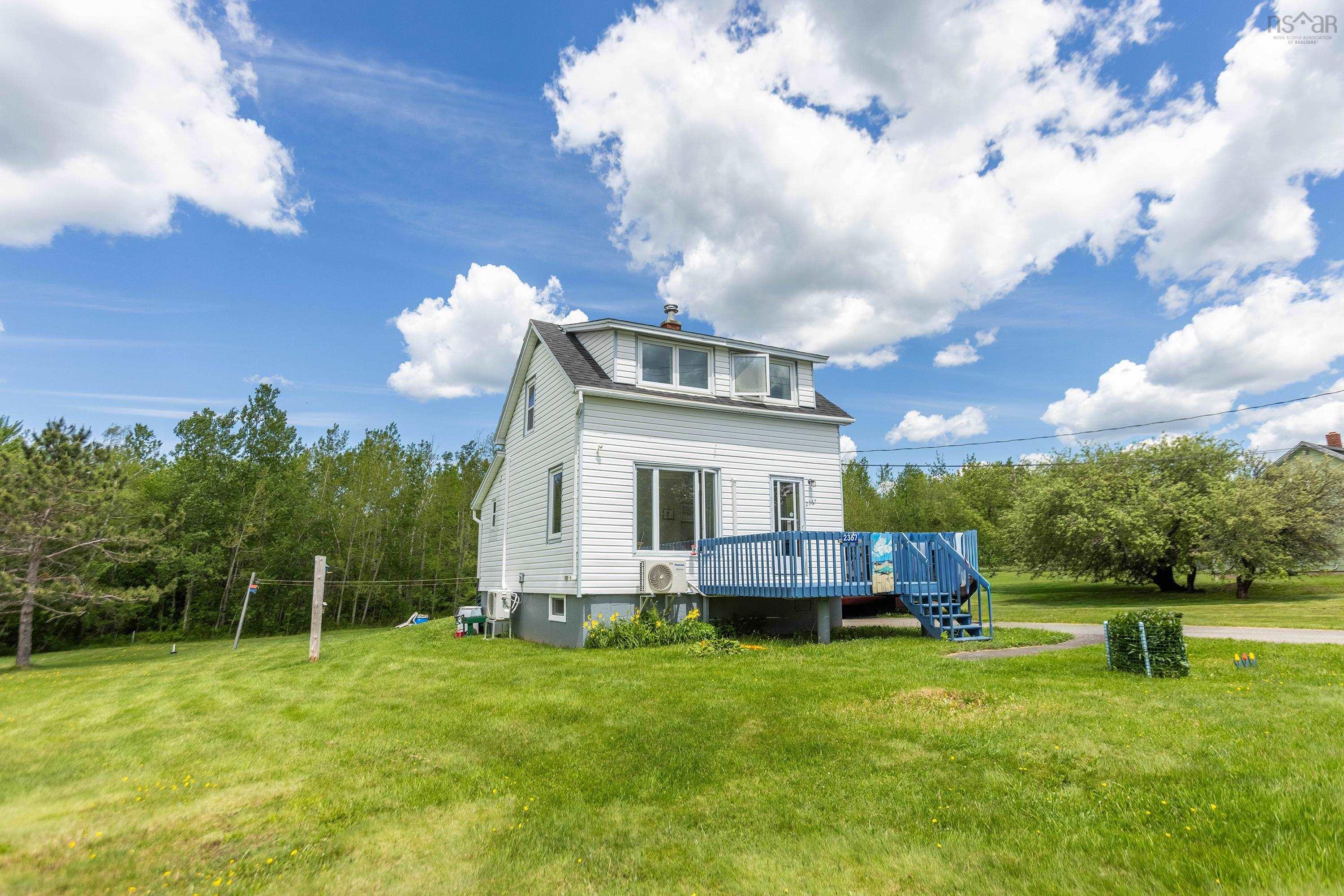 $275,000.00: 2367 Athol Road, Springhill
