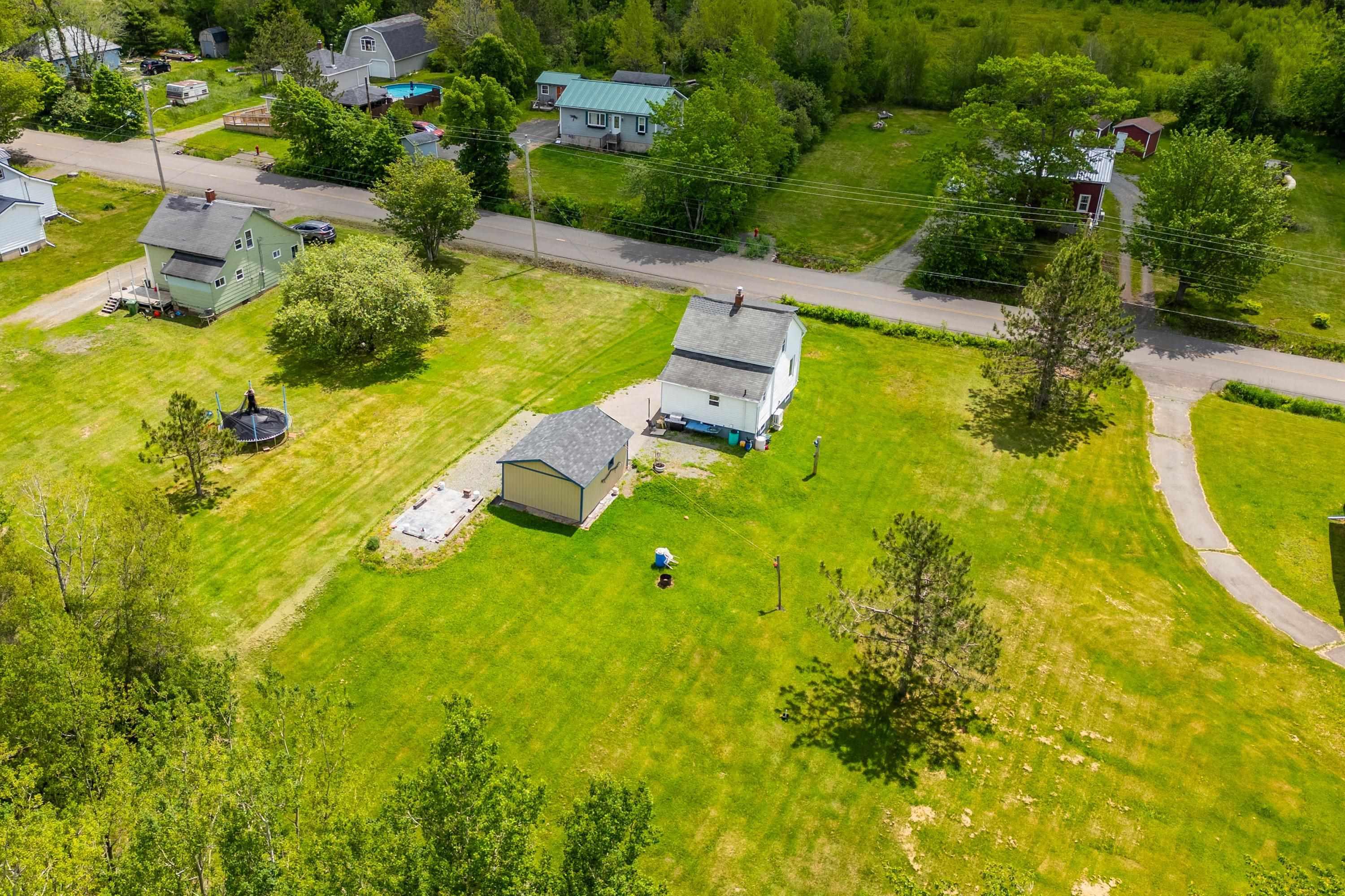 $275,000.00: 2367 Athol Road, Springhill