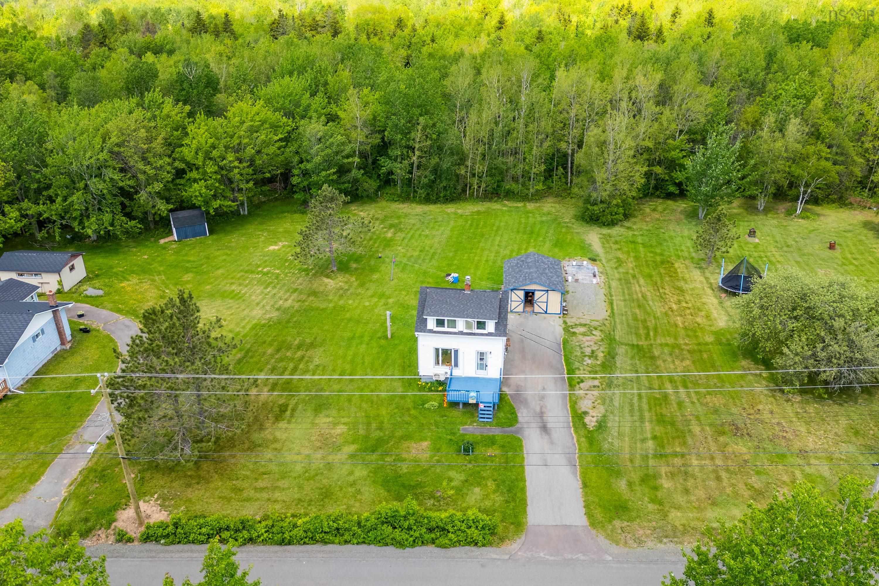 $275,000.00: 2367 Athol Road, Springhill