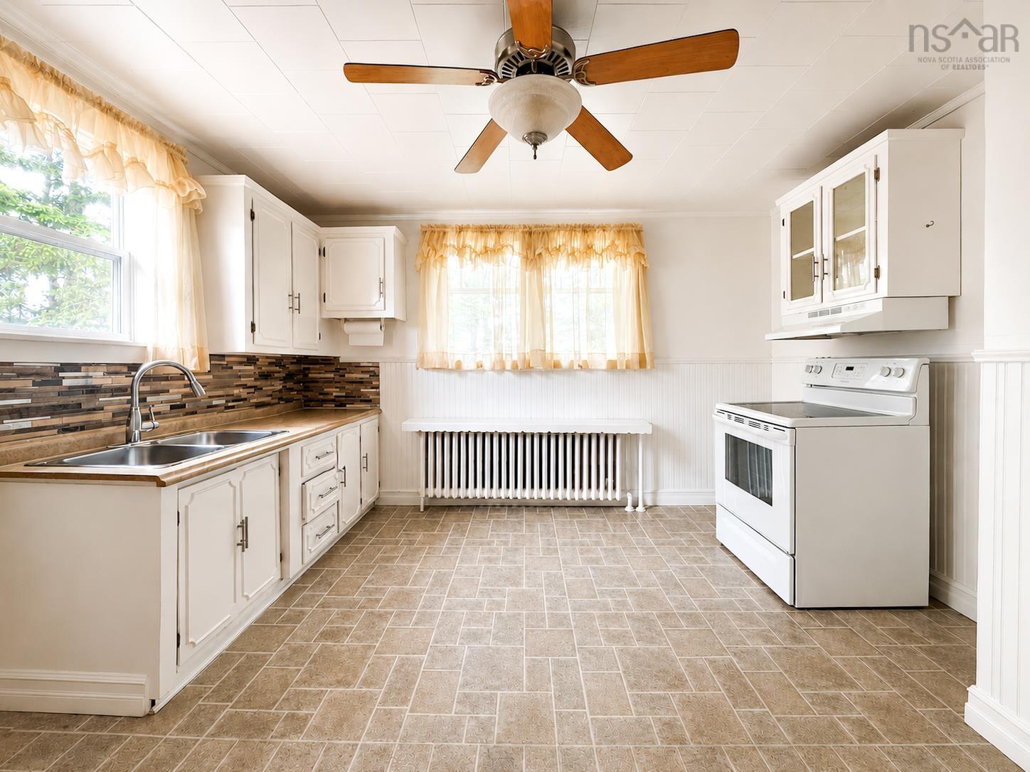 $144,900.00: 277 Atlantic Street, Sydney Mines