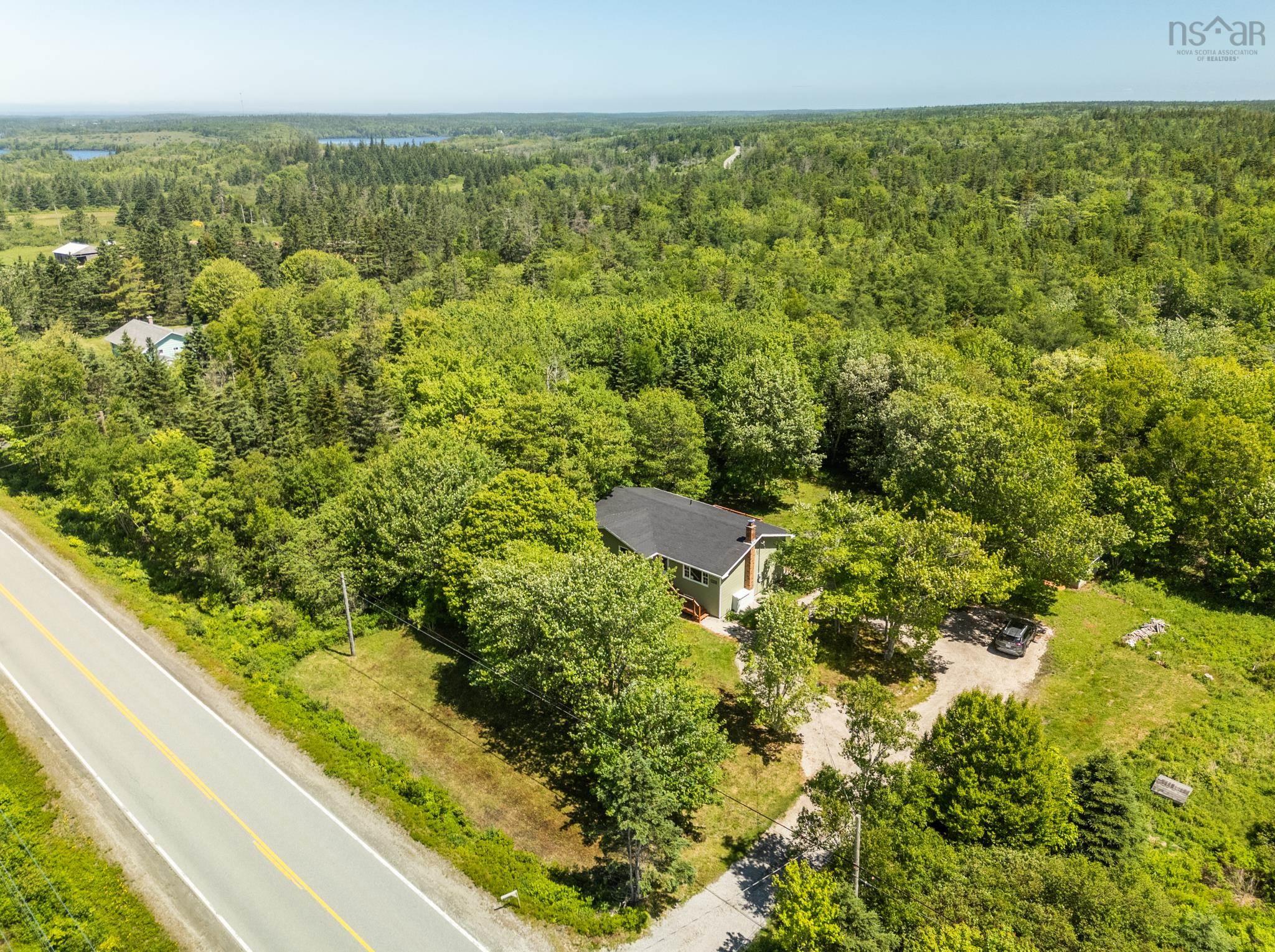 $399,000.00: 2350 Highway 1, Wellington
