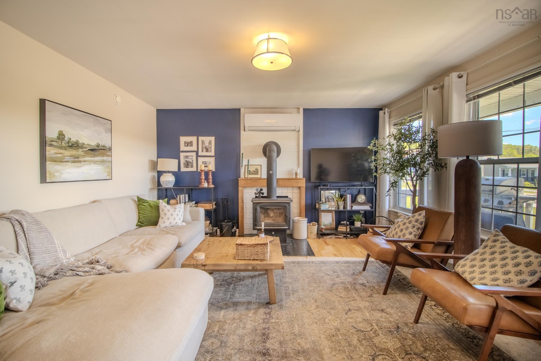 $429,900.00: 49 Bernard Lind Drive, Sydney