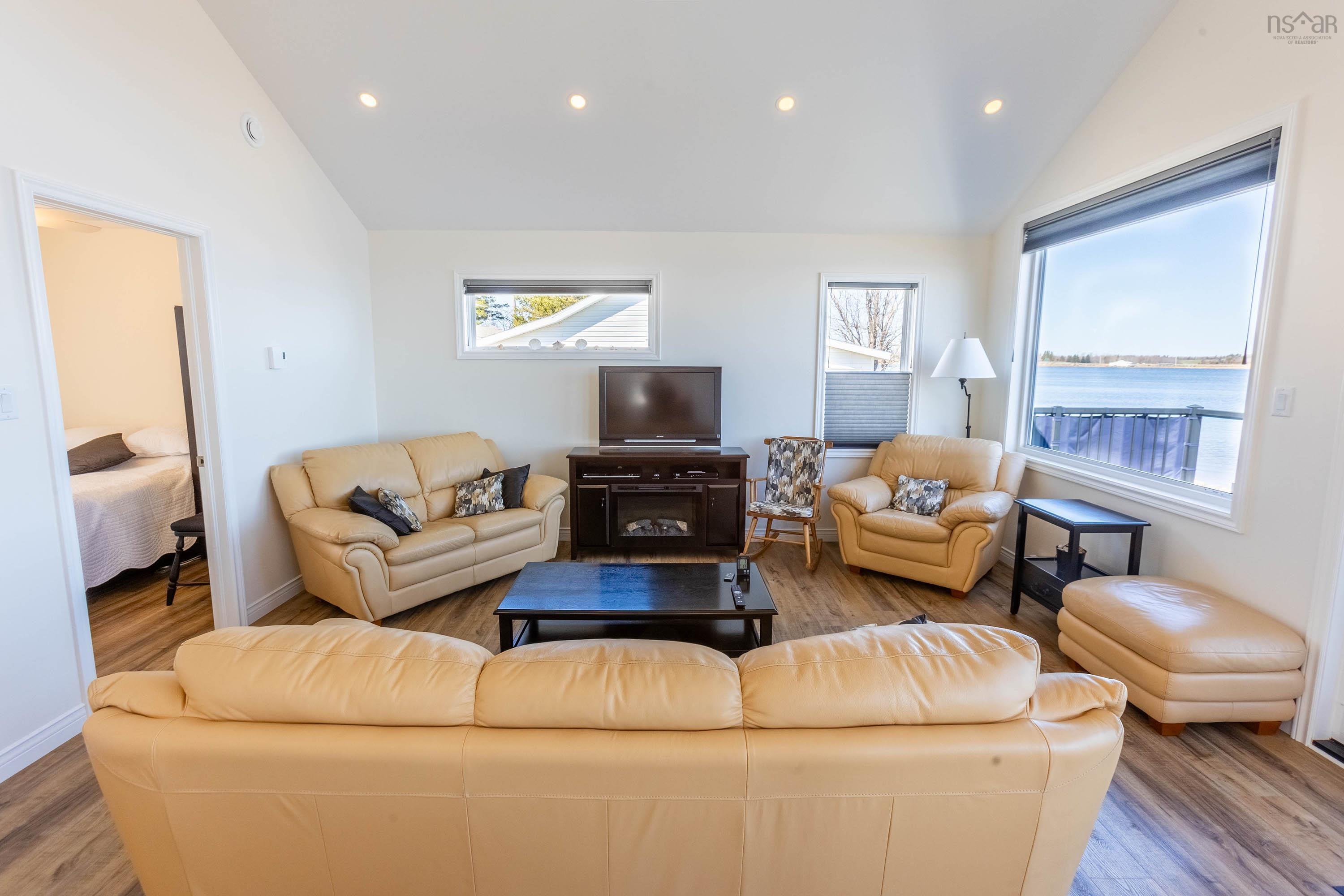 $394,900.00: 509 Bridgeview Lane, Port Philip