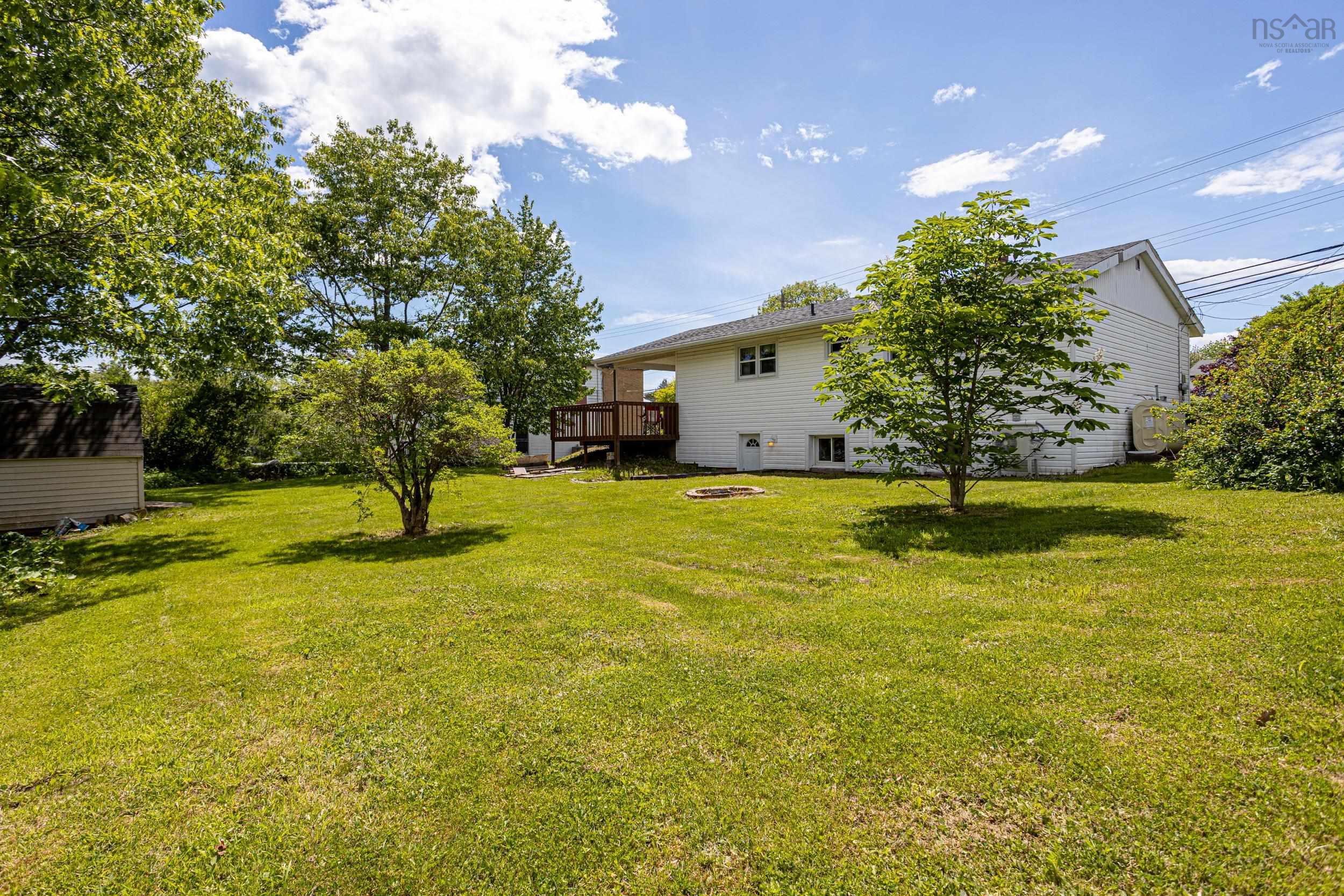 305 Beaver Bank Road, Beaver Bank, NS (MLS 202615187)