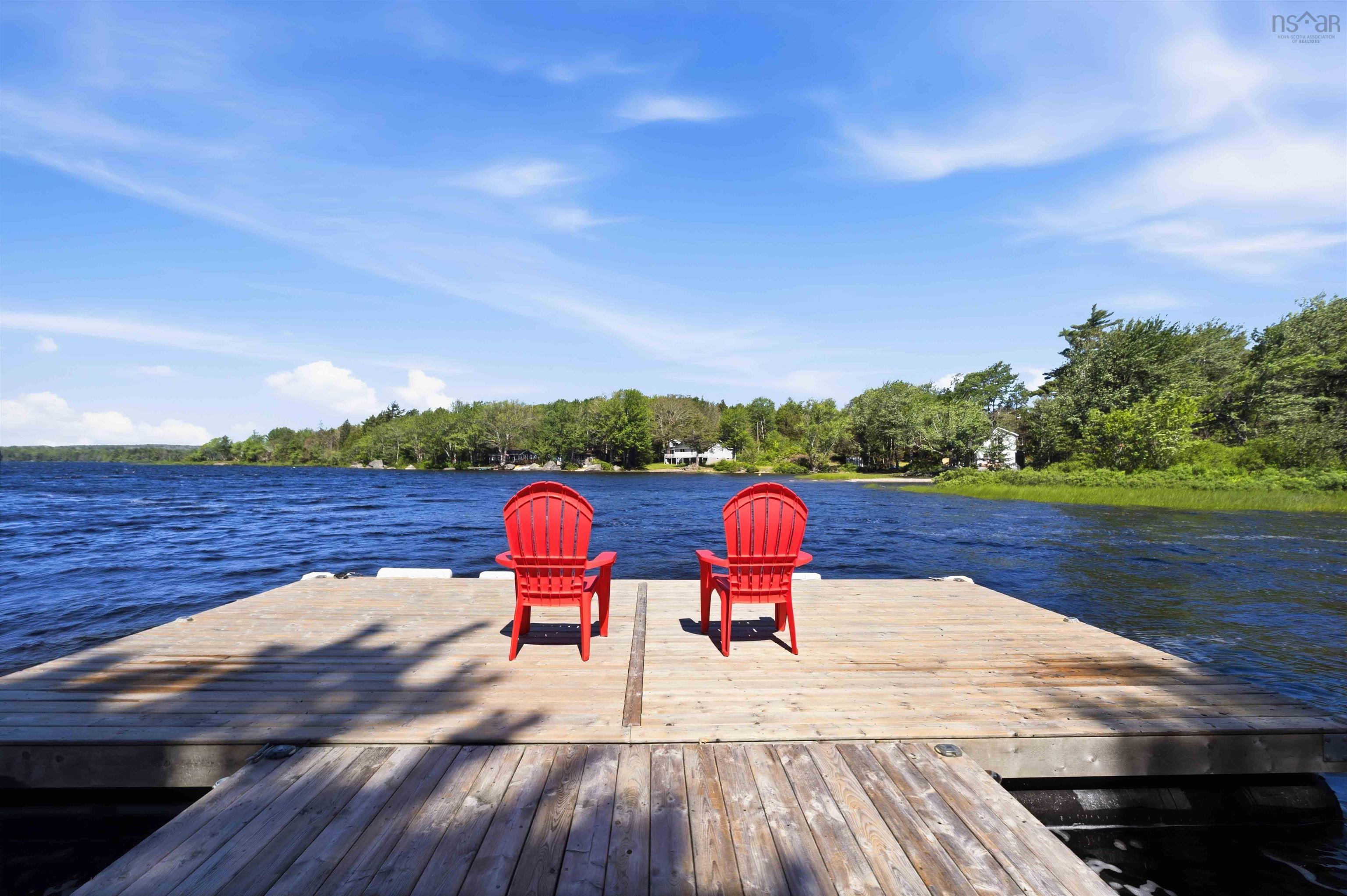 $399,900.00: 31 Lake Shore Drive, North Range