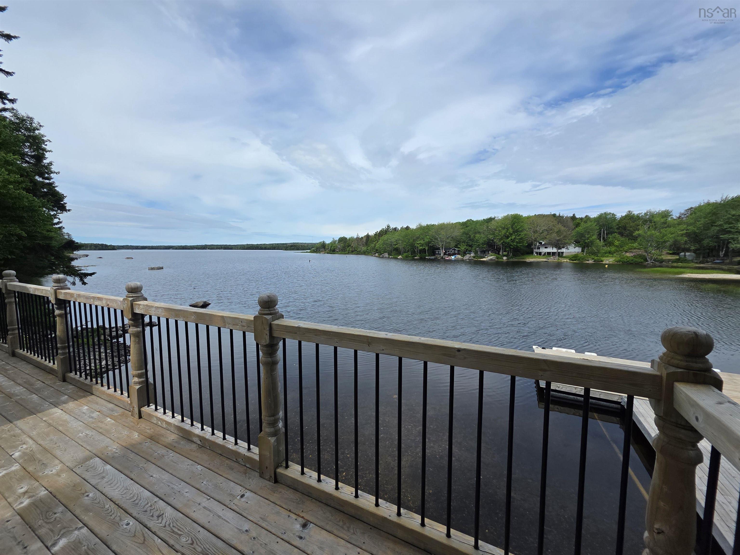 $399,900.00: 31 Lake Shore Drive, North Range
