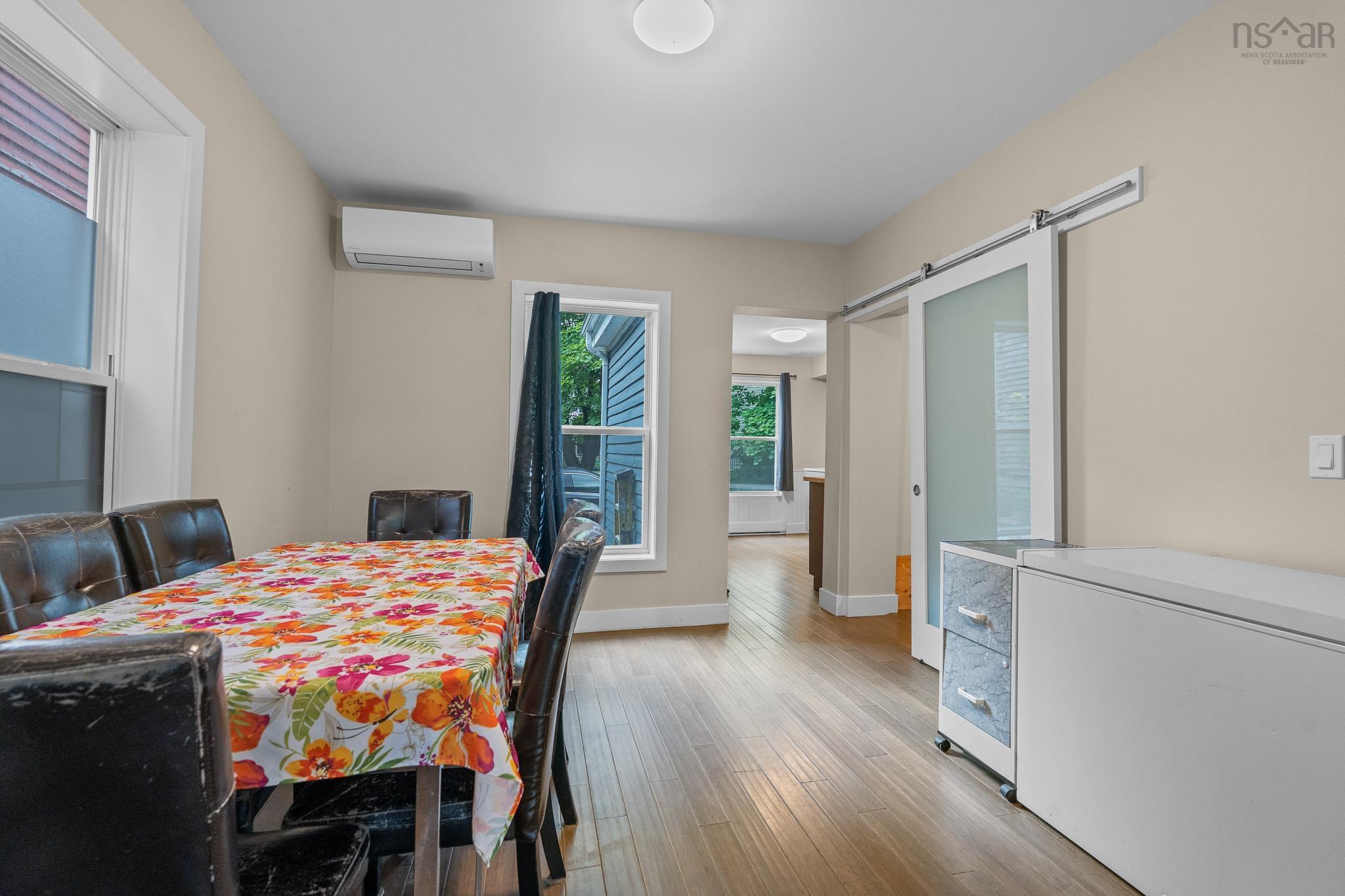 $499,900.00: 192/194 Albert Street, Windsor