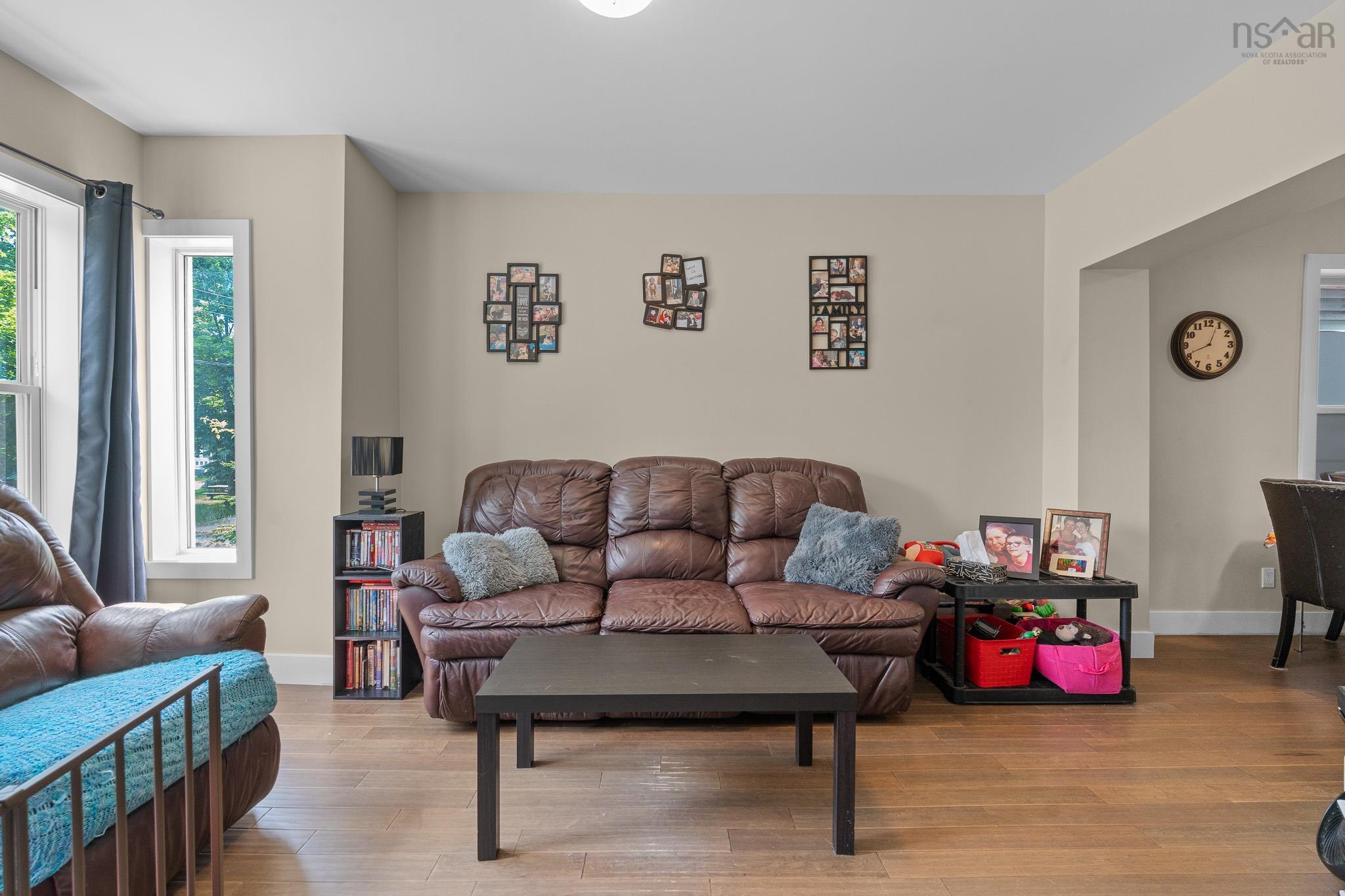 $499,900.00: 192/194 Albert Street, Windsor