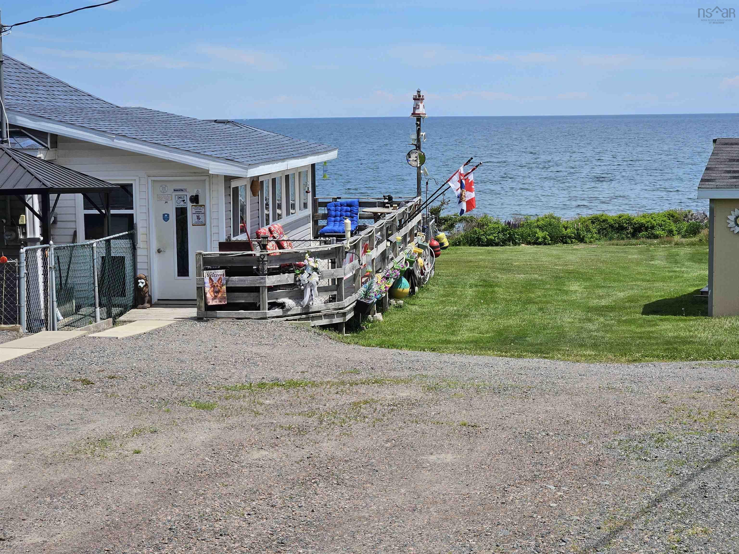 $495,000.00: 402 Smith Point Road, Fox Harbour