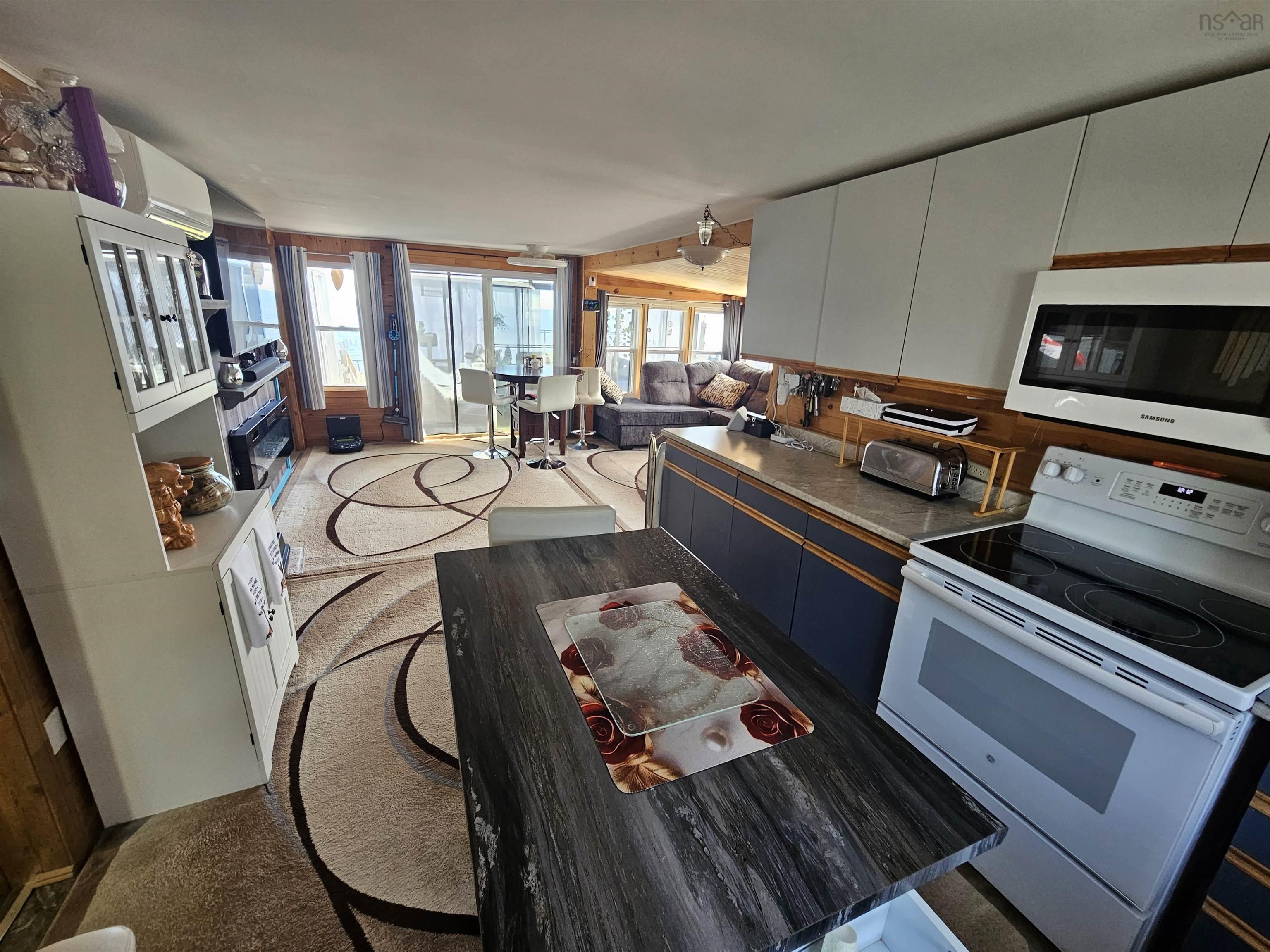 $495,000.00: 402 Smith Point Road, Fox Harbour