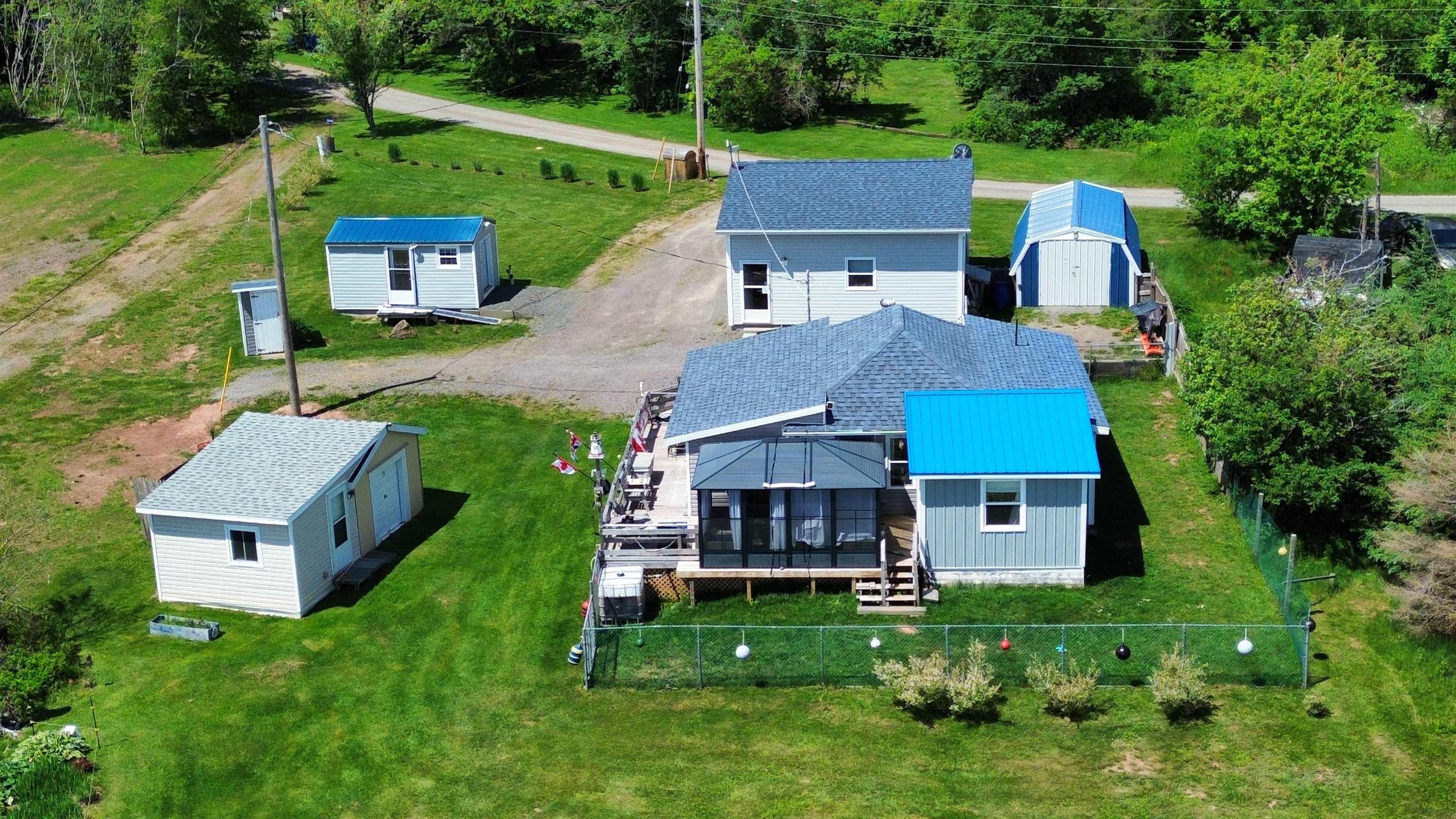 $495,000.00: 402 Smith Point Road, Fox Harbour