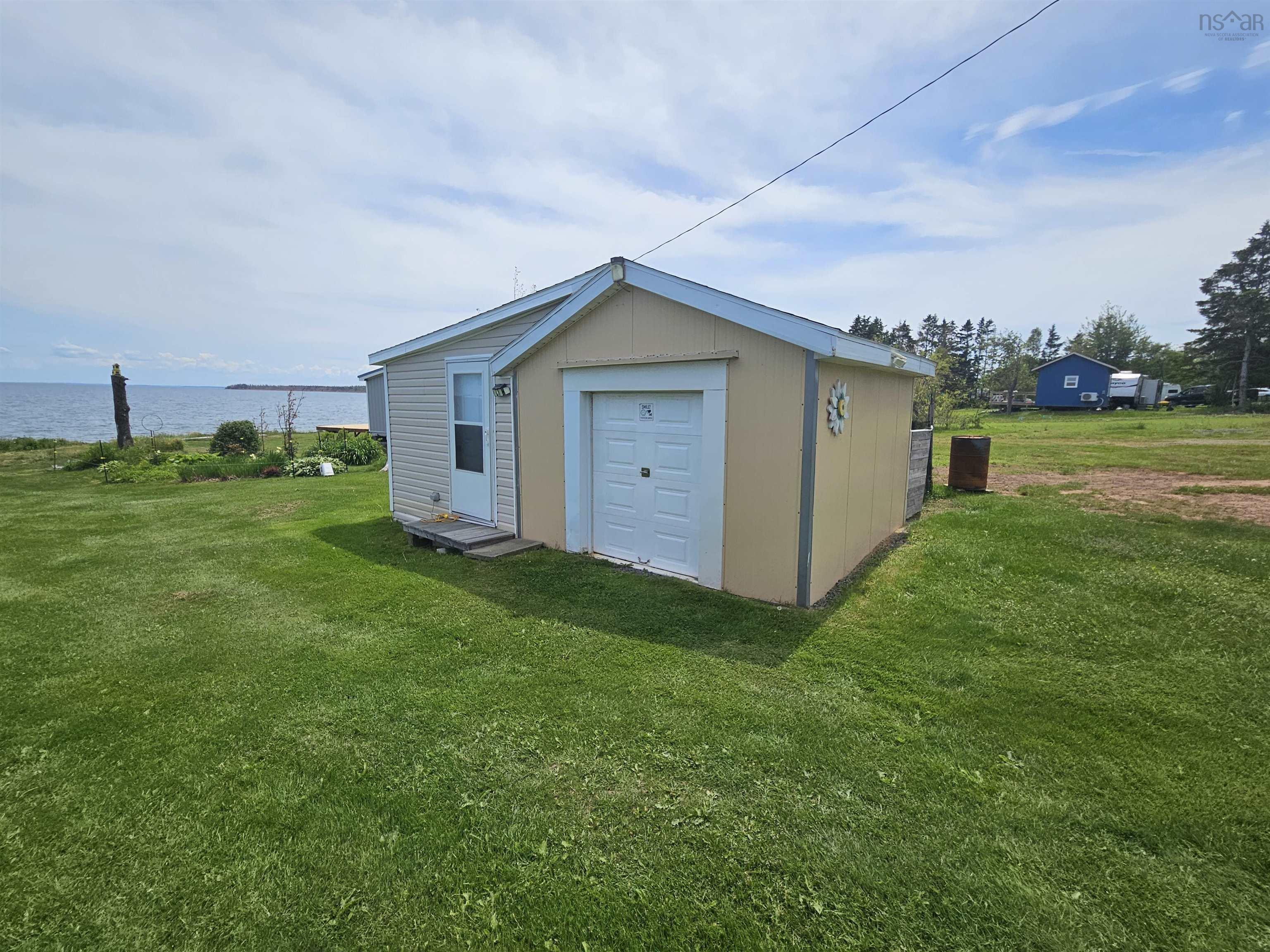 $495,000.00: 402 Smith Point Road, Fox Harbour