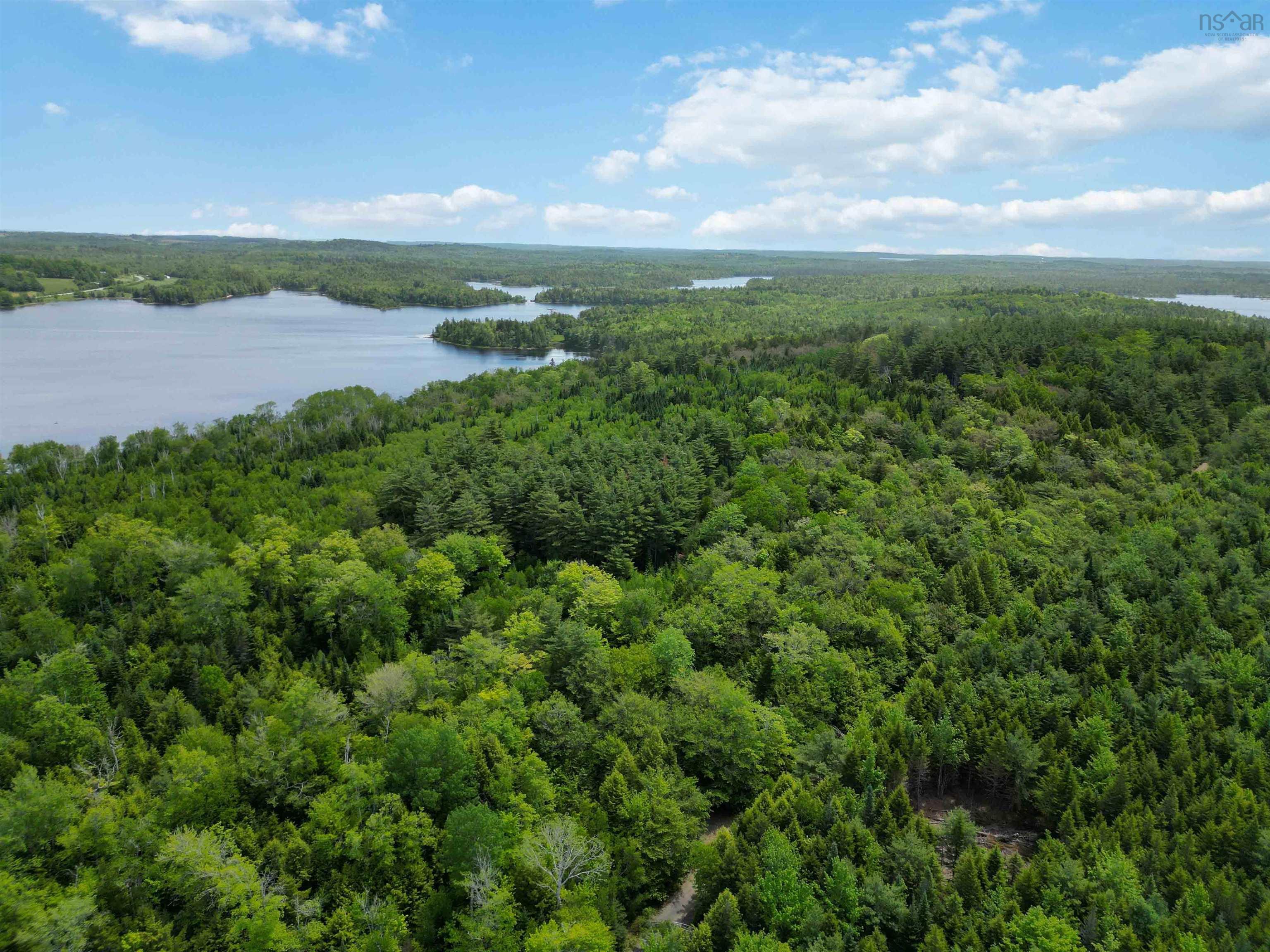 $159,900.00: lot Arenburg, Waterloo