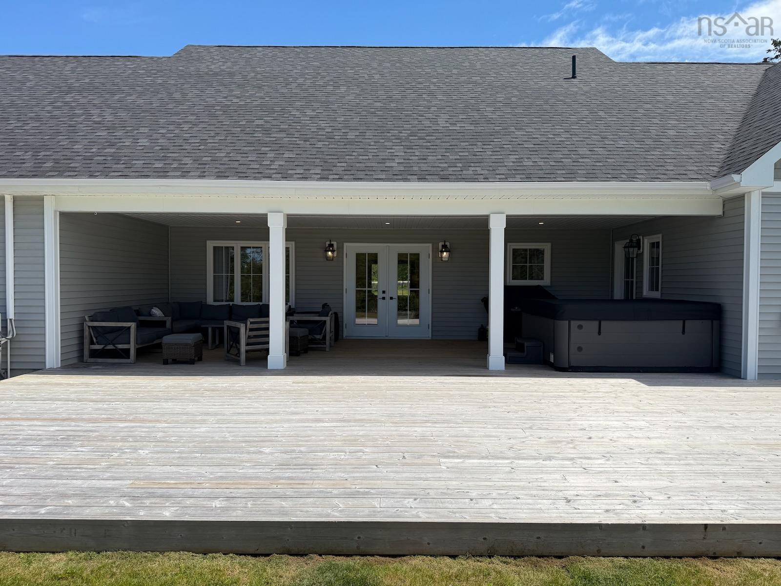$899,000.00: 217 Lake George Road, South Ohio