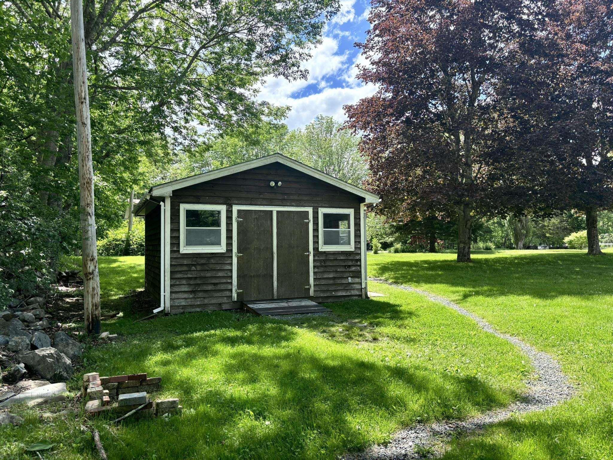 $325,000.00: 436 West Street, Milton