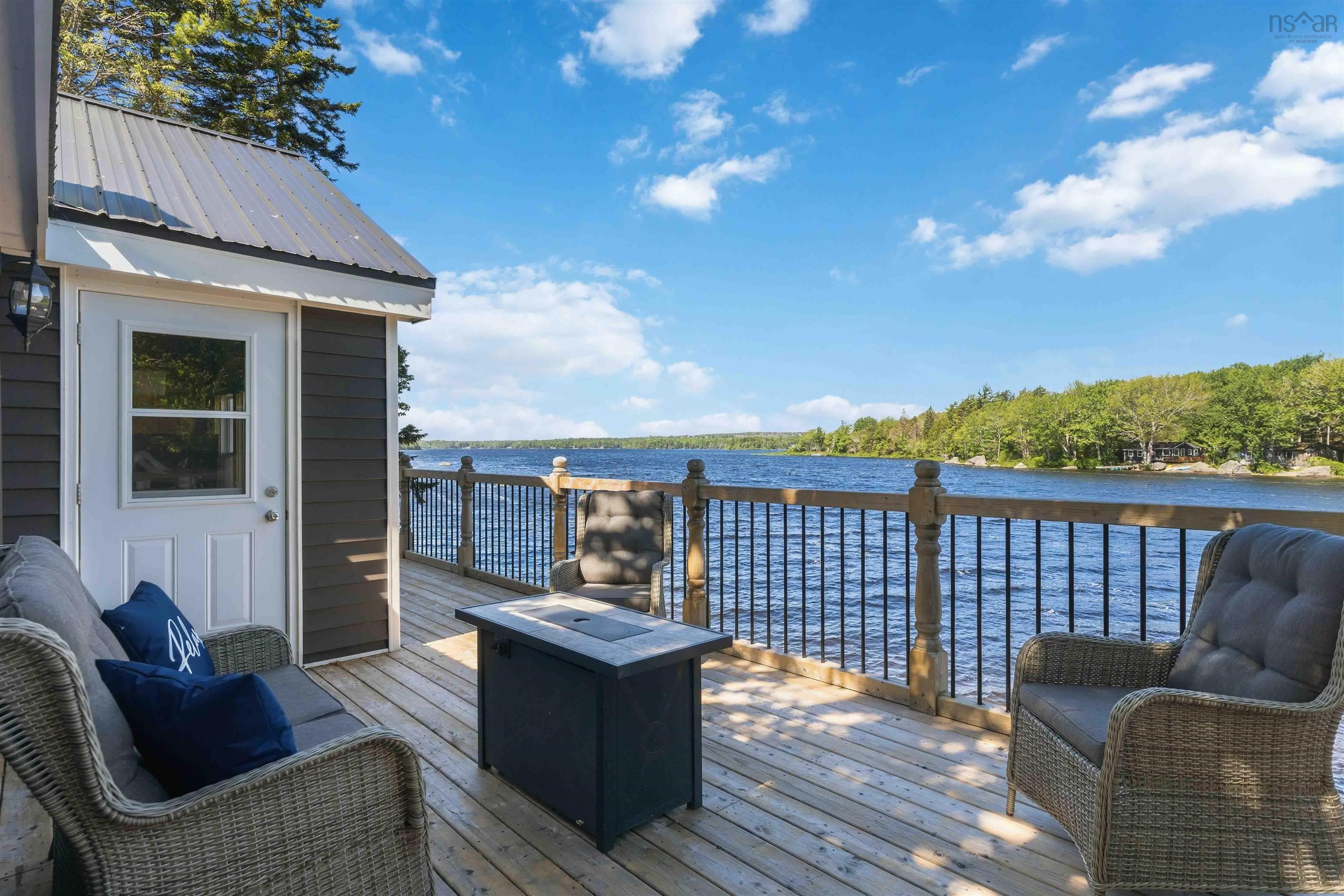 $399,900.00: 31 Lake Shore Drive, North Range