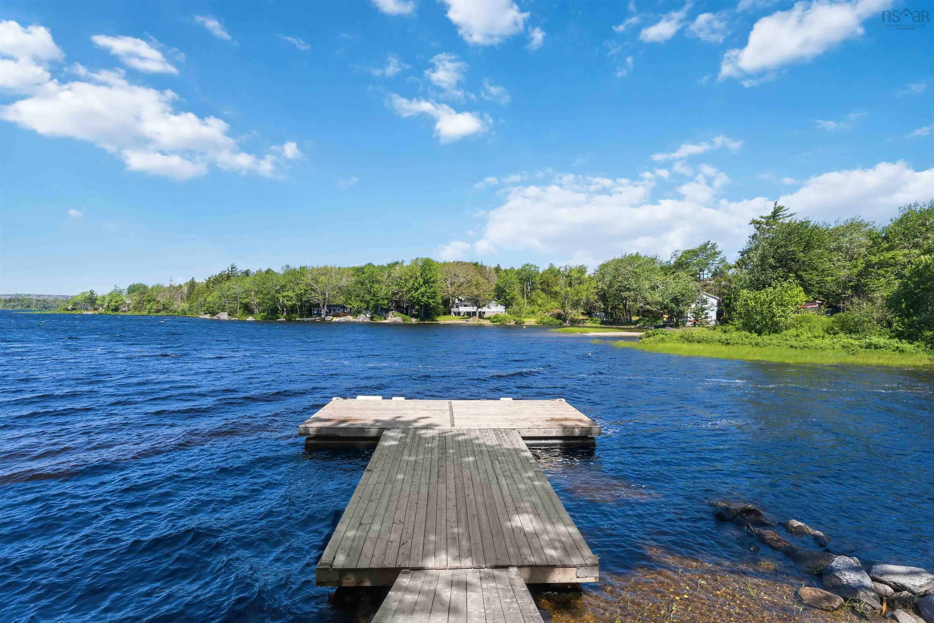 $399,900.00: 31 Lake Shore Drive, North Range