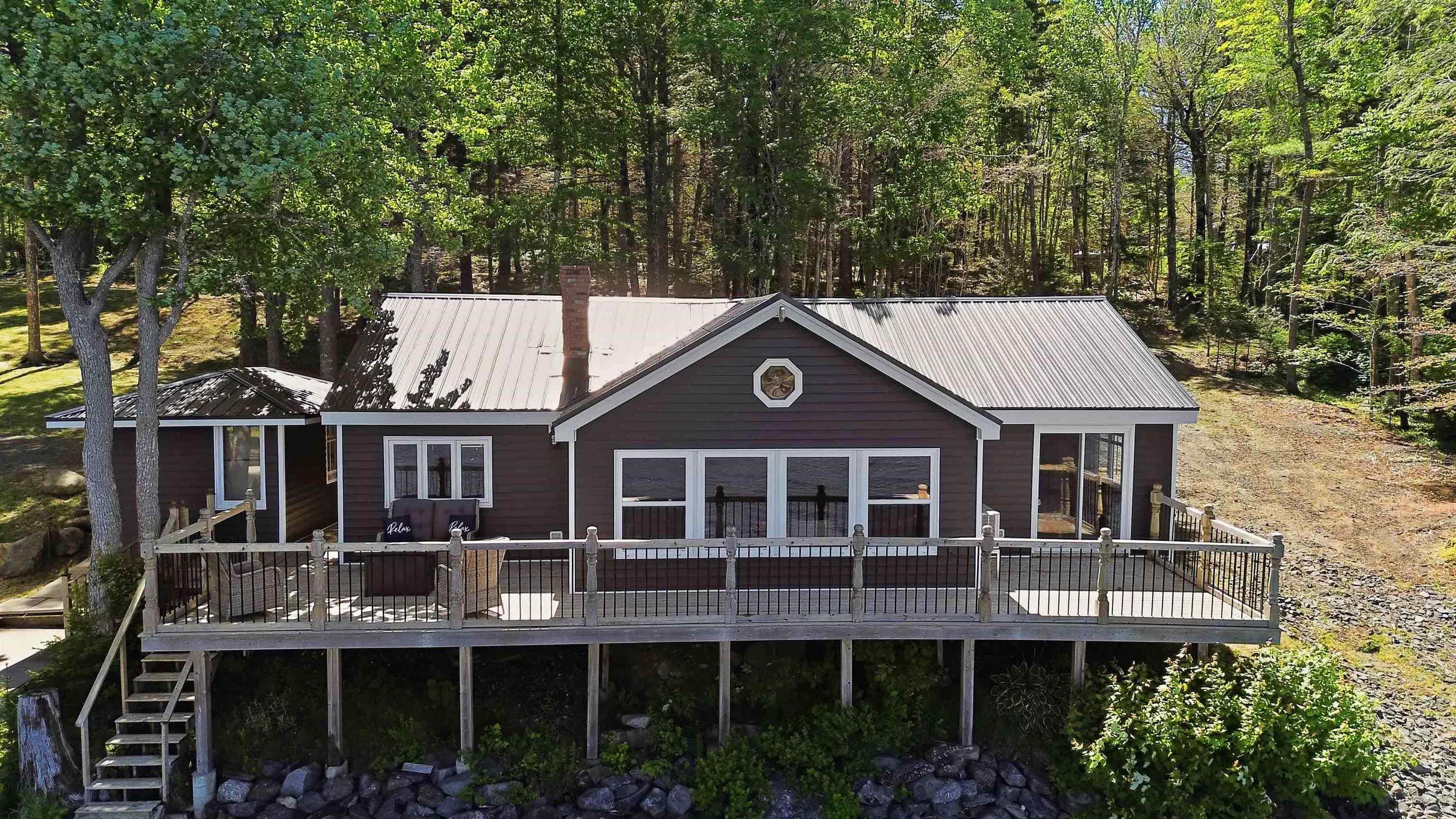 $399,900.00: 31 Lake Shore Drive, North Range