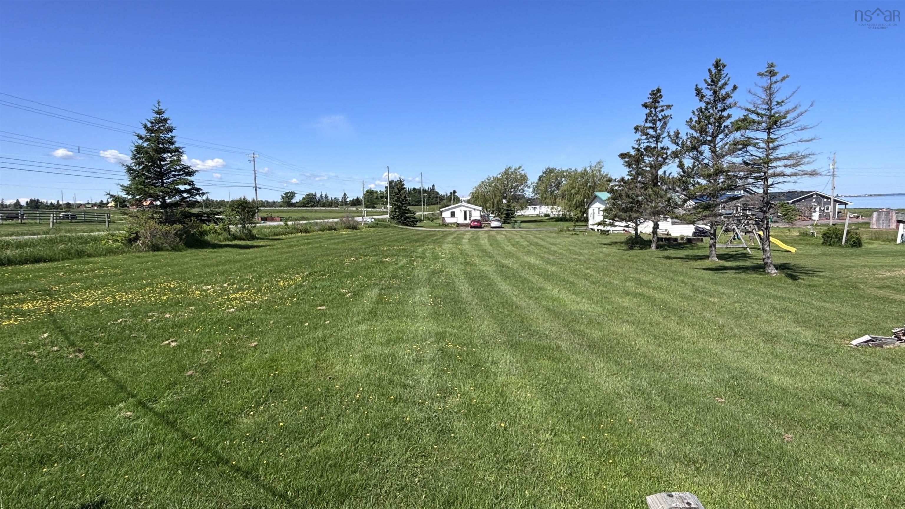 $250,000.00: 11 DOUGLAS Crescent, Marshville