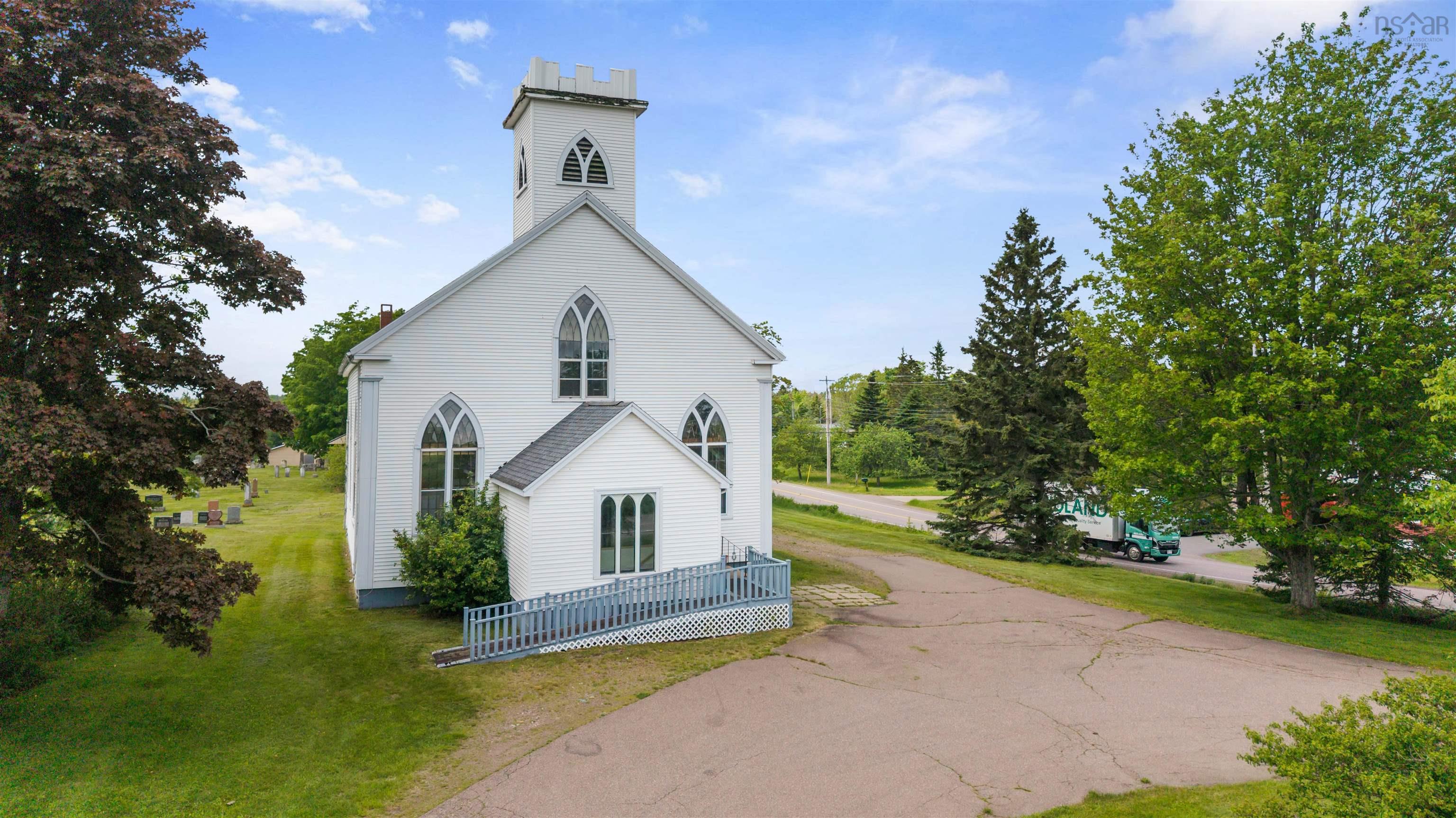 $149,900.00: 983 Little Dyke Road, Glenholme