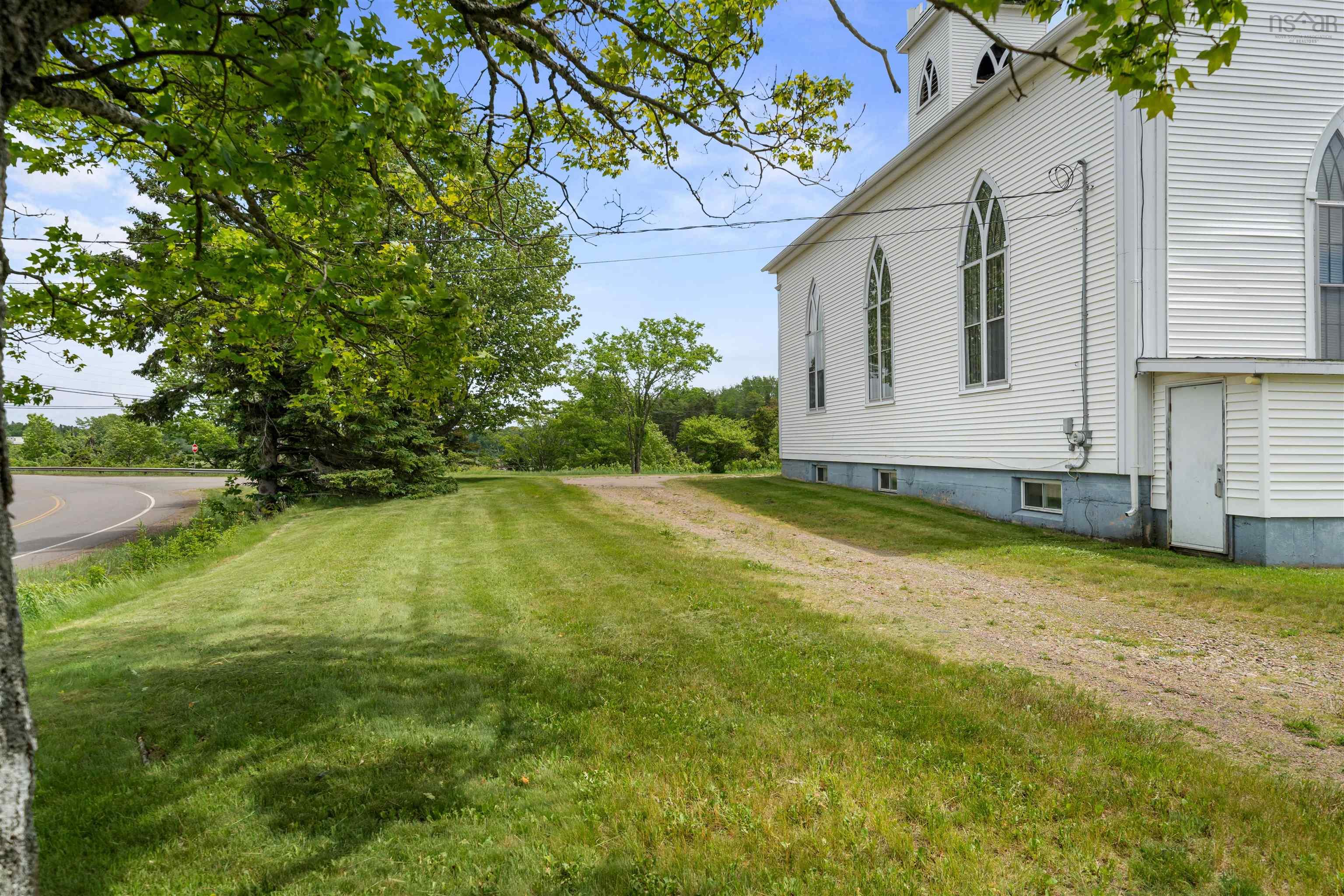 $149,900.00: 983 Little Dyke Road, Glenholme
