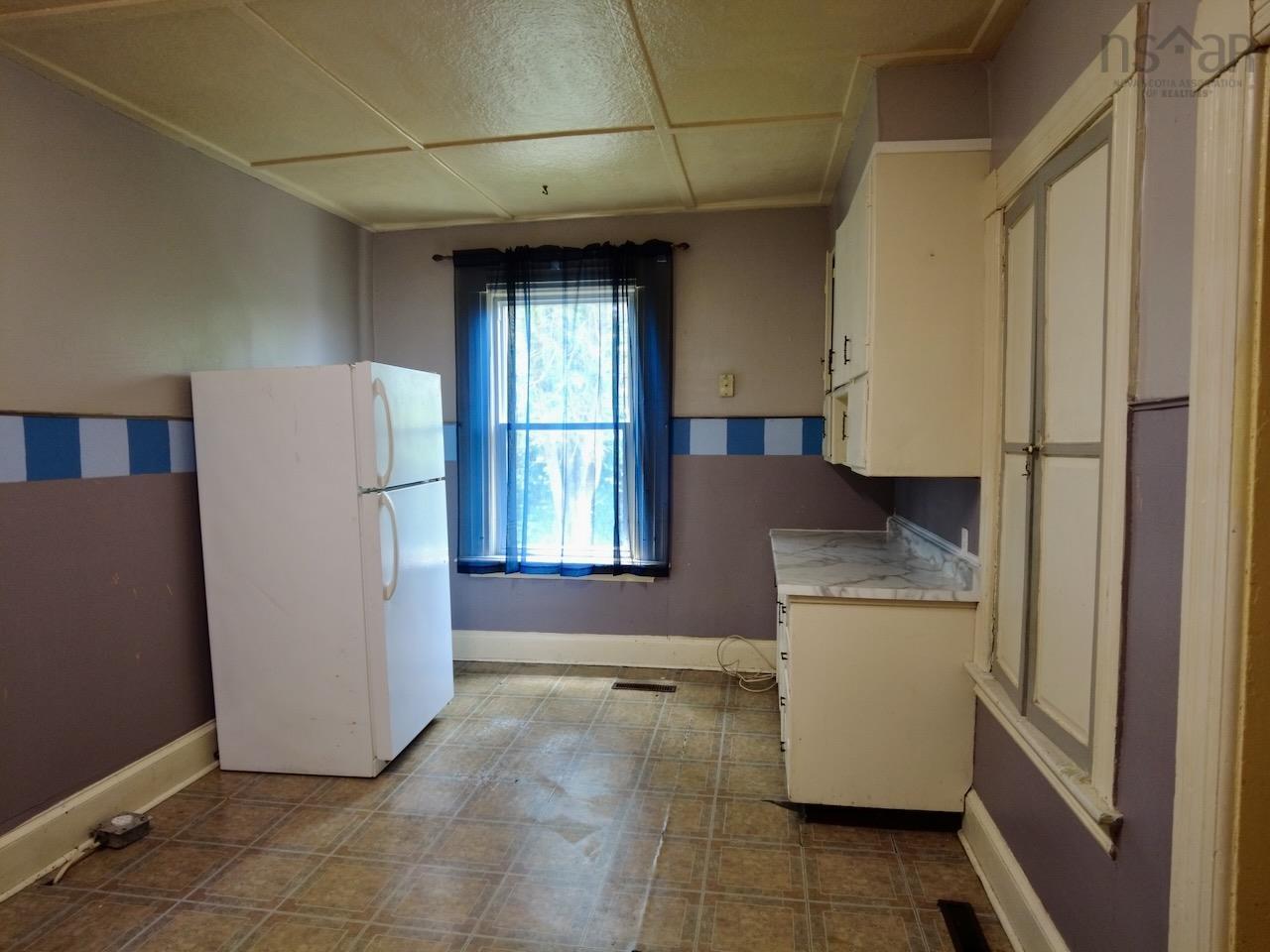 $319,000.00: 167 Lower Main Street, Oxford