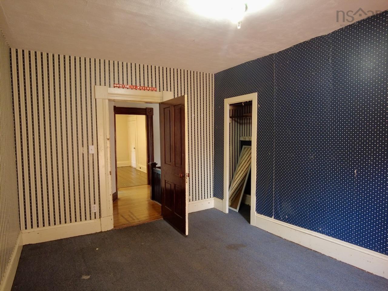 $319,000.00: 167 Lower Main Street, Oxford