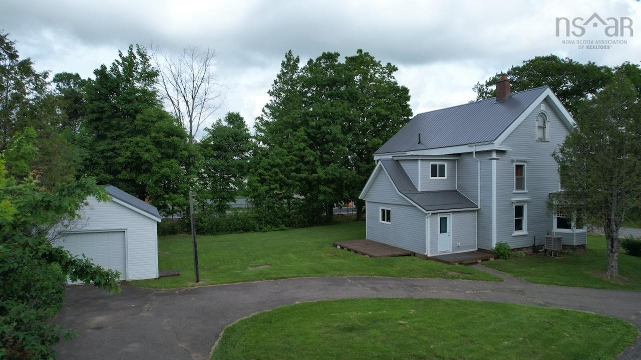 $319,000.00: 167 Lower Main Street, Oxford