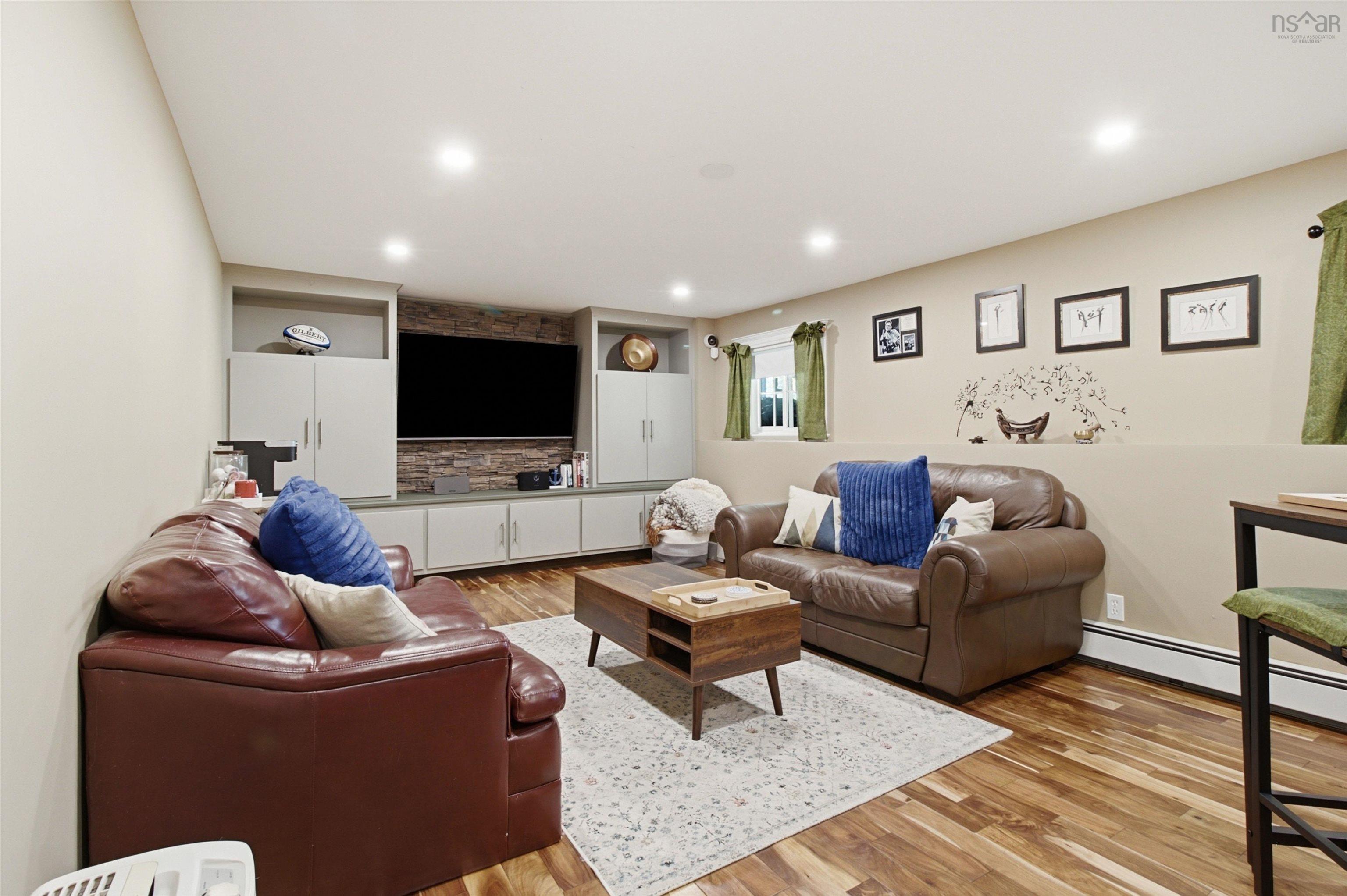 $650,000.00: 234 Ponderosa Drive, Lake Echo