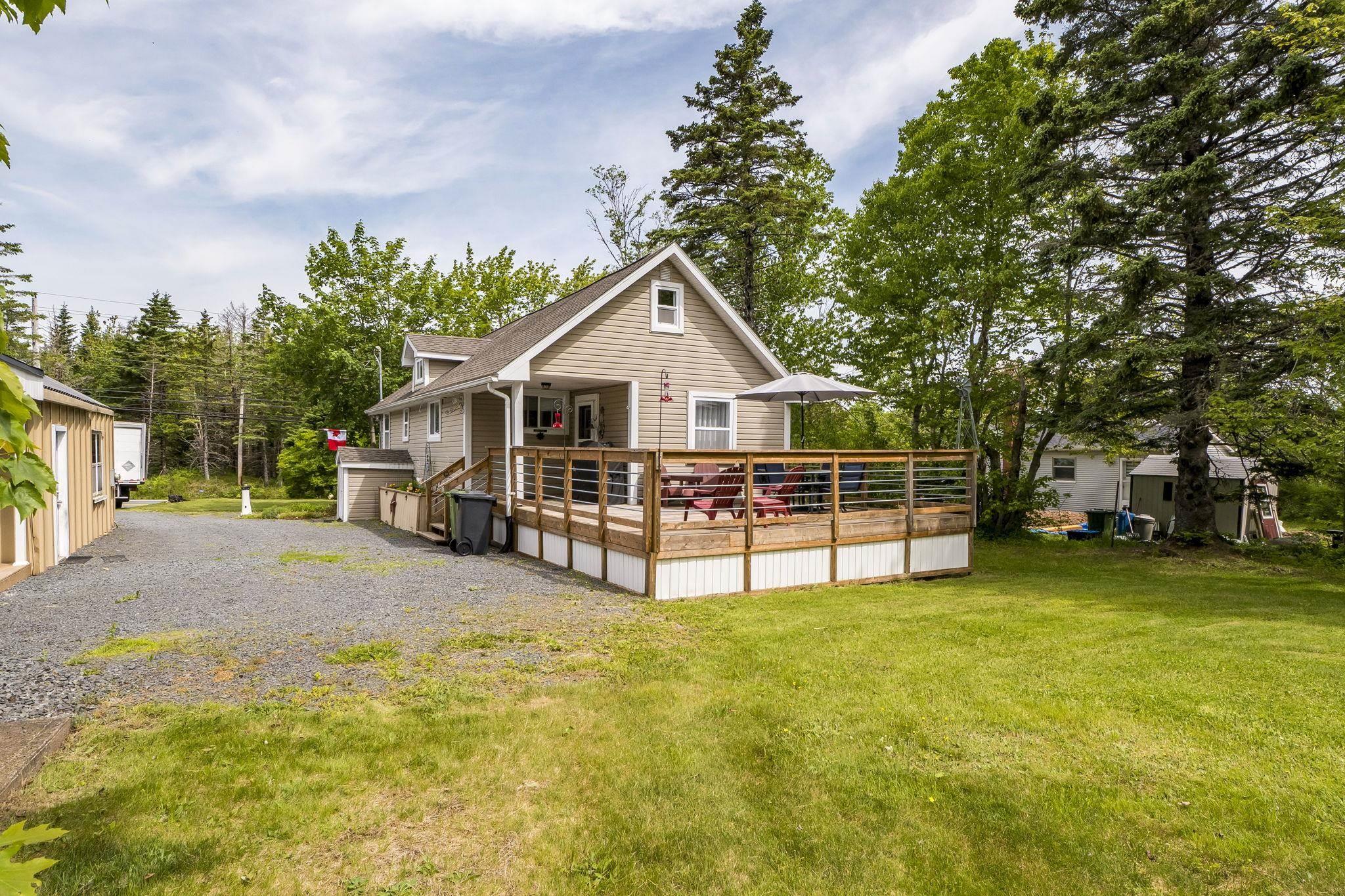 2000 Prospect Road photo #27