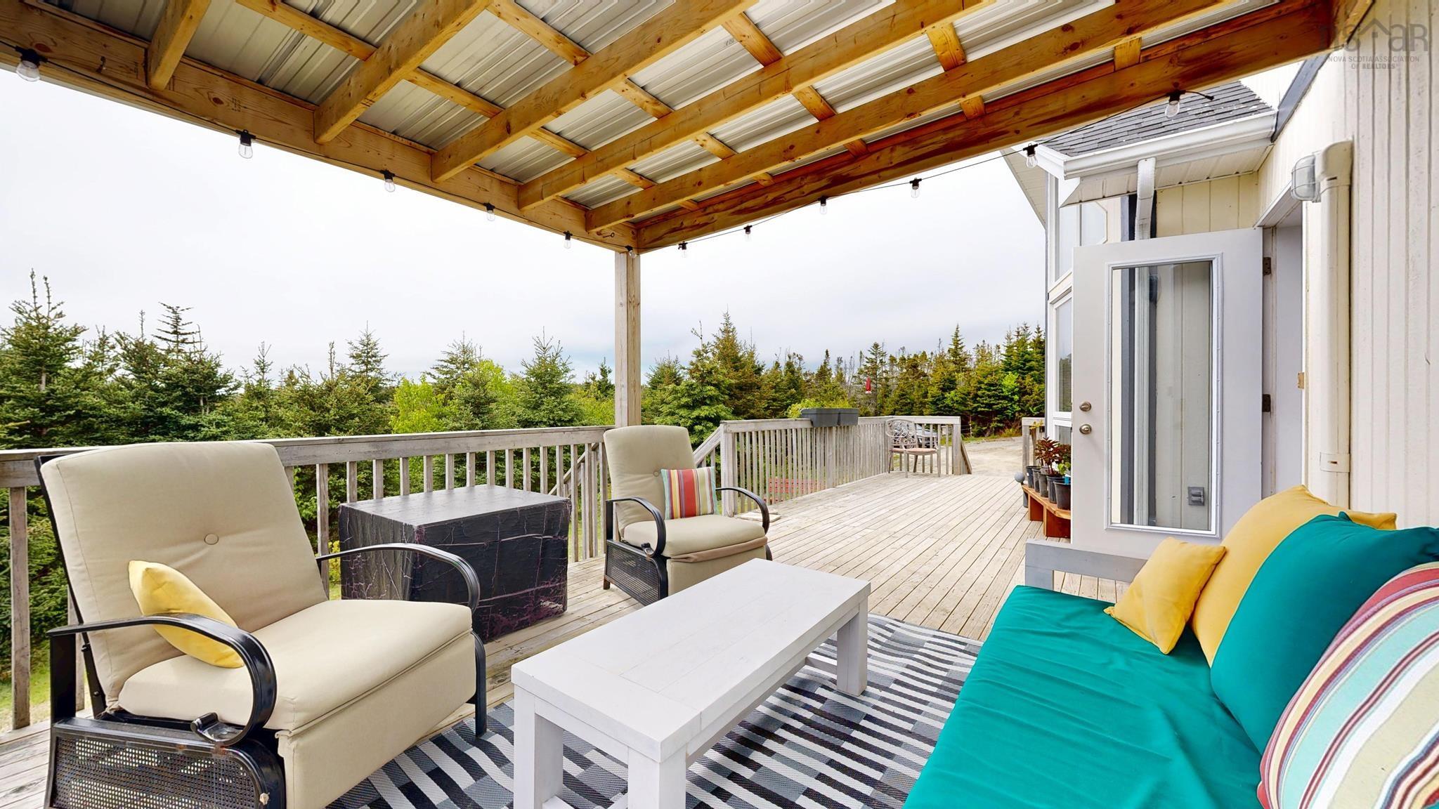 $724,900.00: 2446 Cape Gegogan Road, Goldenville