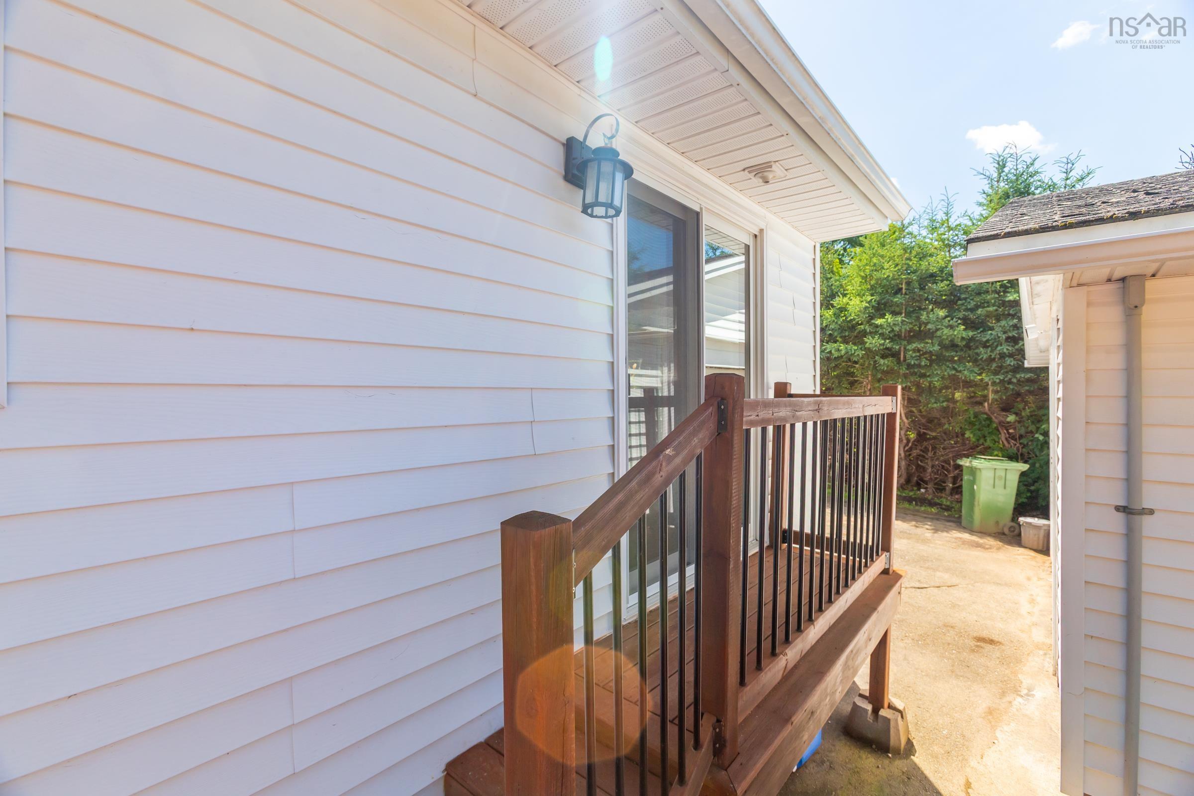 $359,500.00: 93 School Street, Middleton