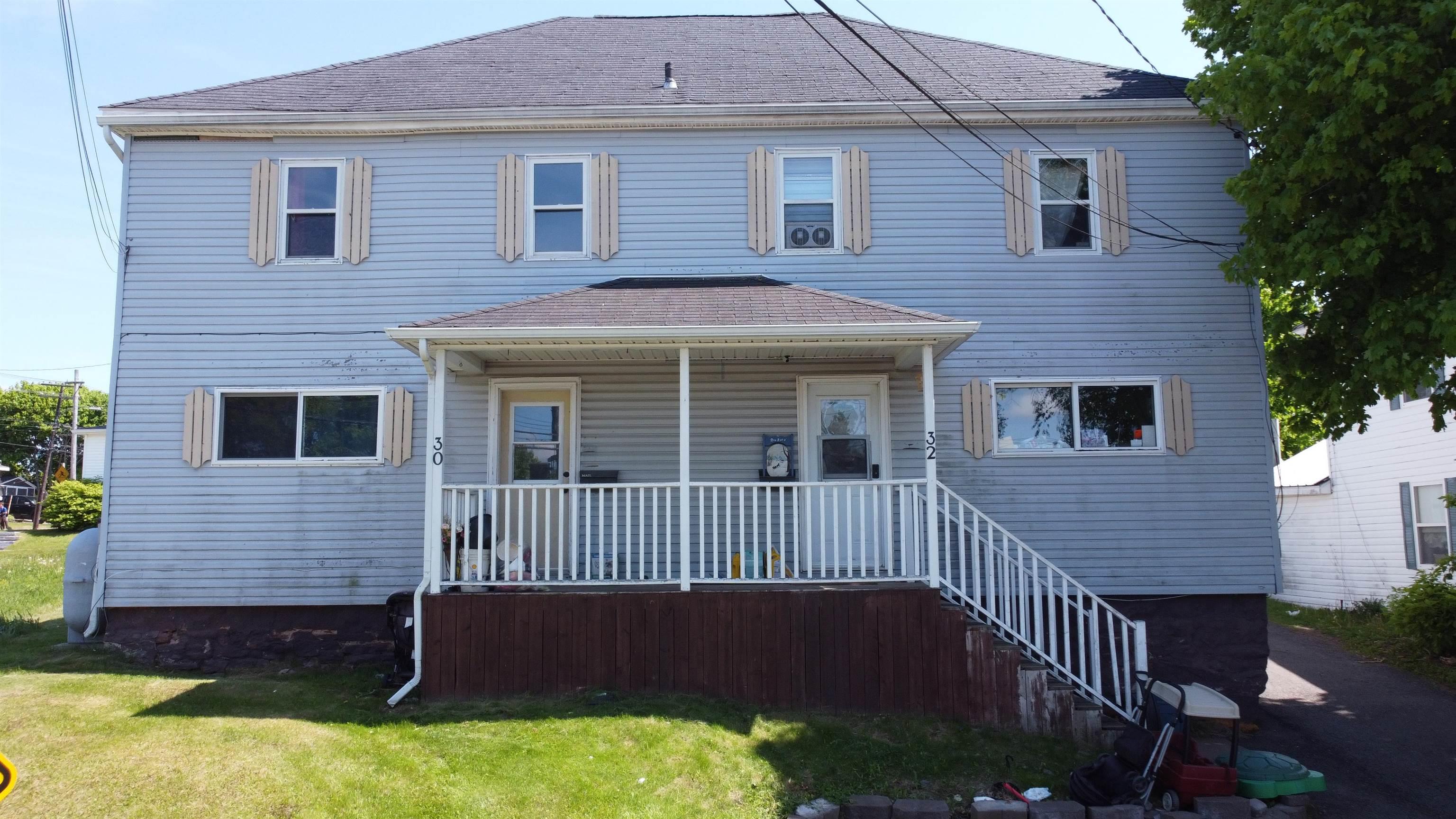 30-32 West Pleasant Street, Amherst, NS (MLS® 202615239)